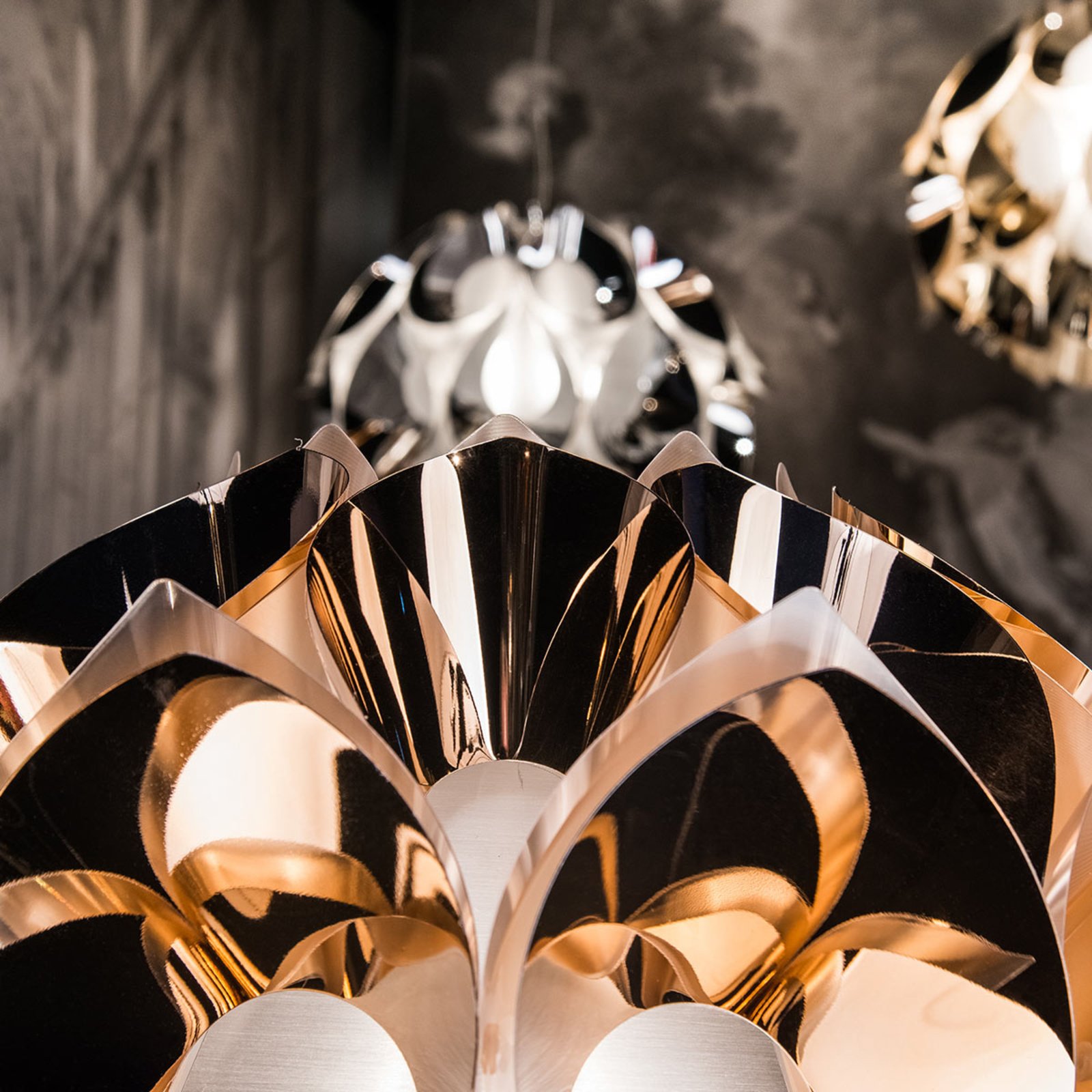 Flora Designer-Stehlampe, kupfer - Slamp