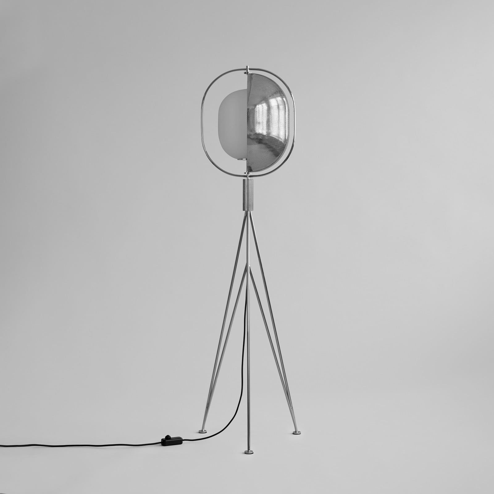Pearl golvlampa, krom, h&ouml;jd 140 cm, aluminium 101 COPENHAGEN - Vardagsrum - Design - Med en ljusk&auml;lla
