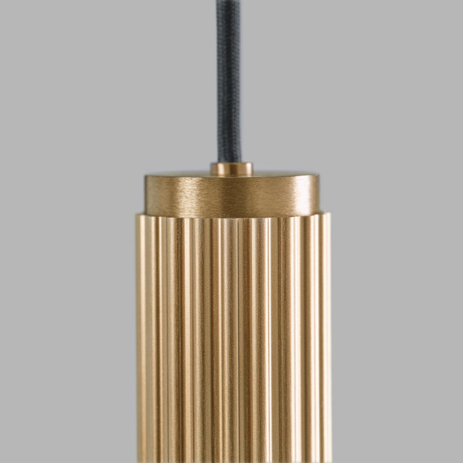 Velvet S2 Switch LED pendant light, brass - LIGHT-POINT