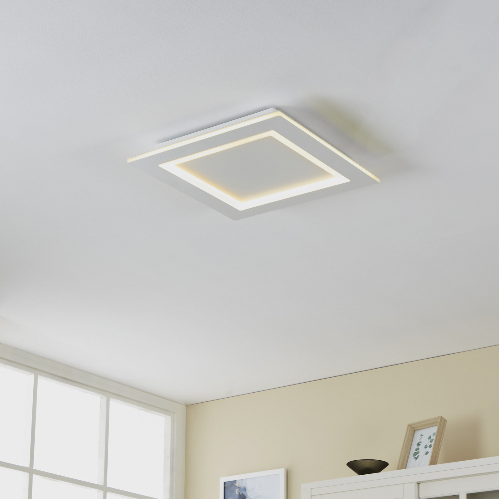 EGLO connect LED-taklampa Padrogiano-Z 1-ljus, 45 x 45 cm