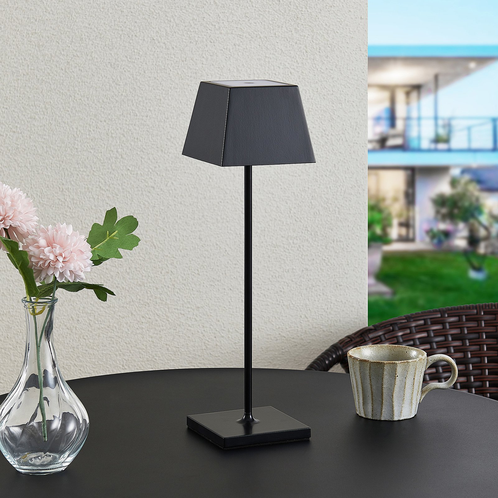 Lucande Patini LED-bordlampe t. udendørs brug sort
