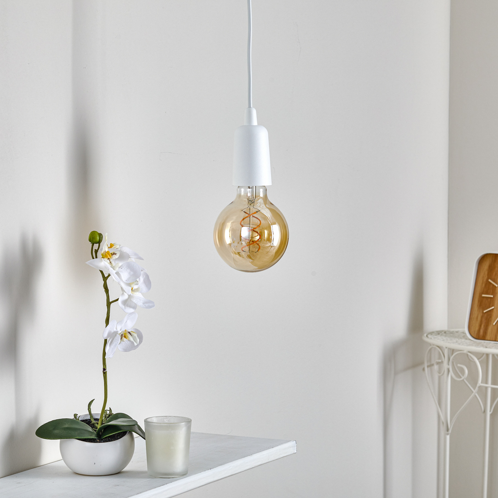 Brasil hanging light, white, one-bulb