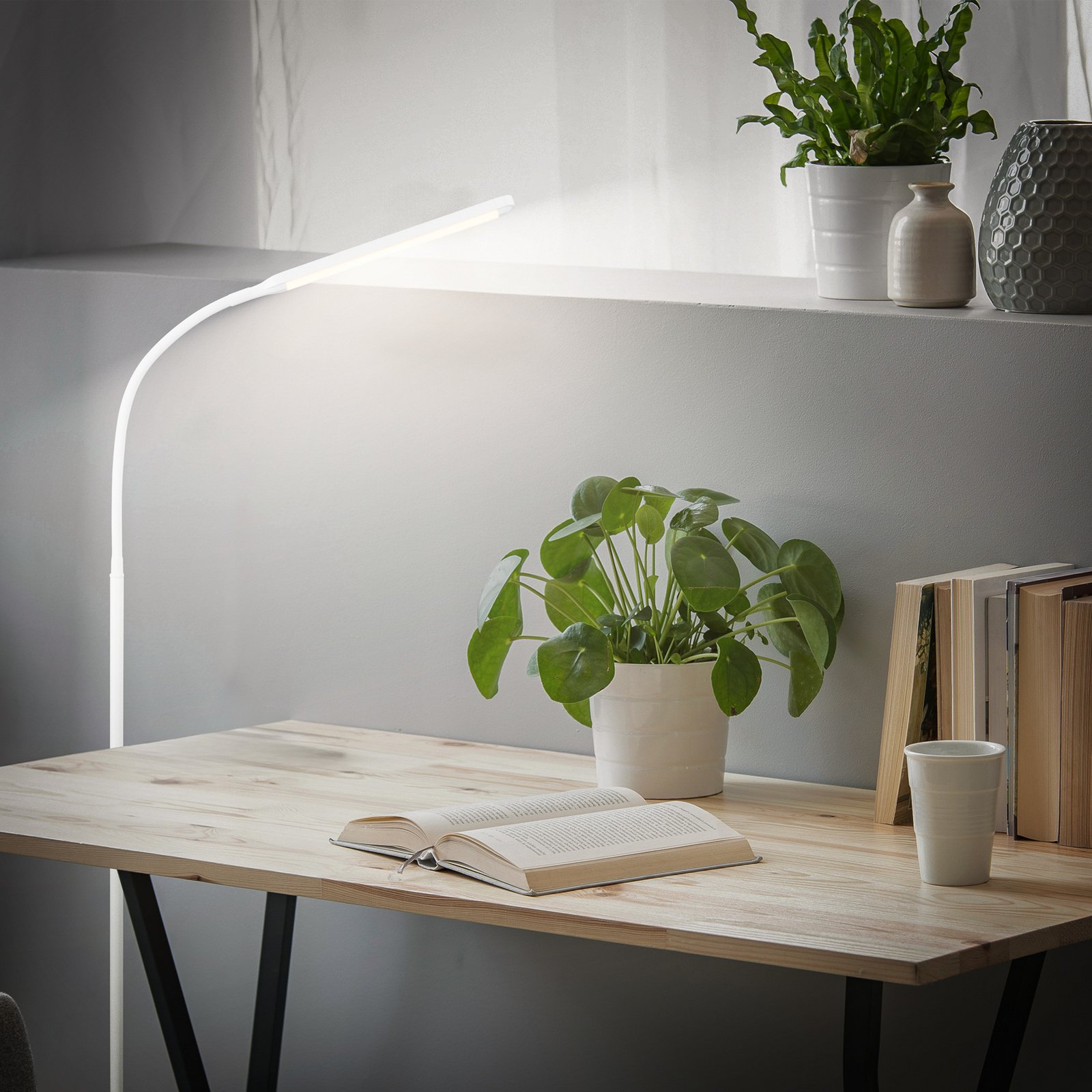 Candeeiro de pé LED Mura, branco, altura 170 cm, metal, regulador de