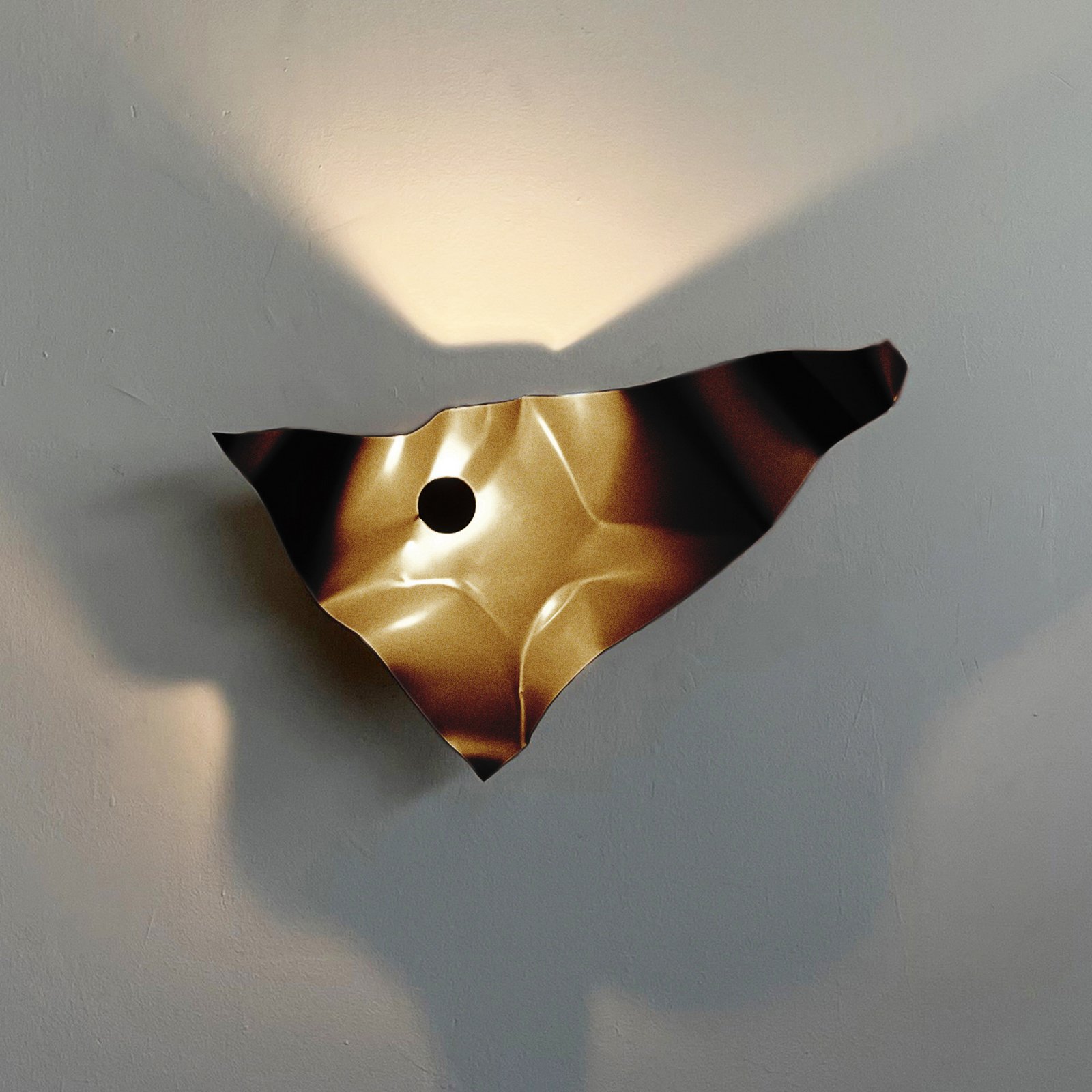 Knikerboker LED wall lamp Zona d'ombra, coffee brown, 79 cm