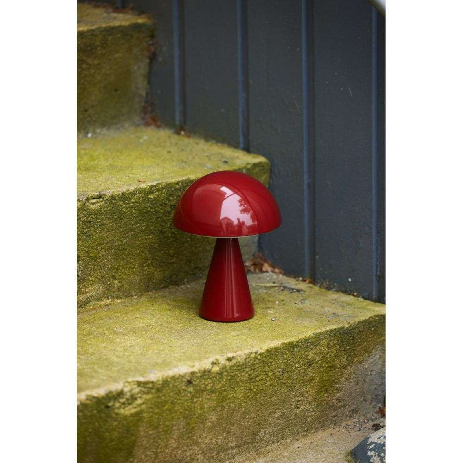 Mush LED Portátil Candeeiro de Mesa Dim. Vermelho - Hübsch