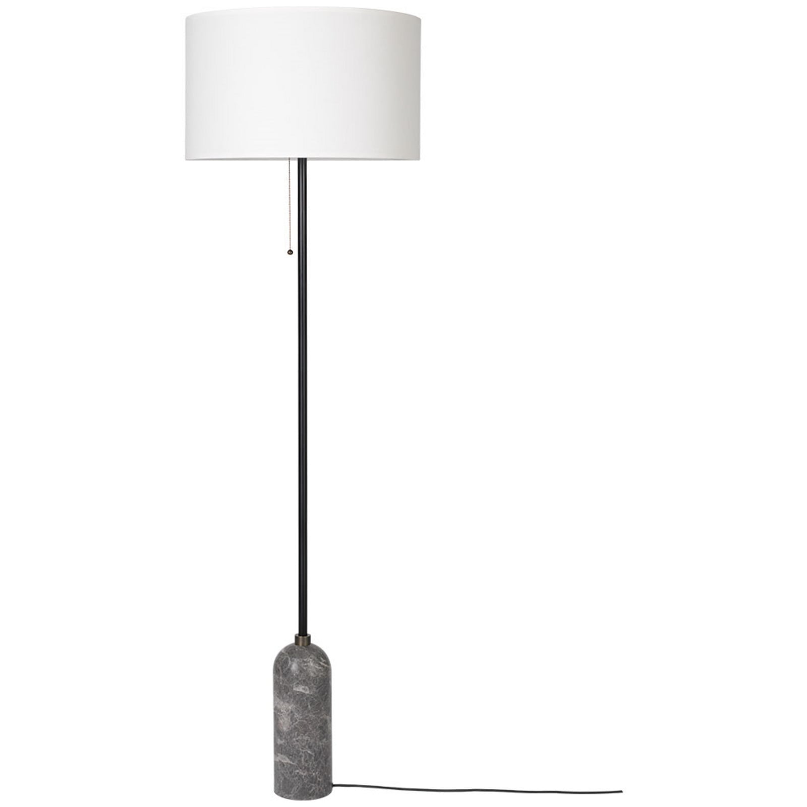 Gravity Stehleuchte Grau Marmor/Weiß GUBI - Wohnzimmer