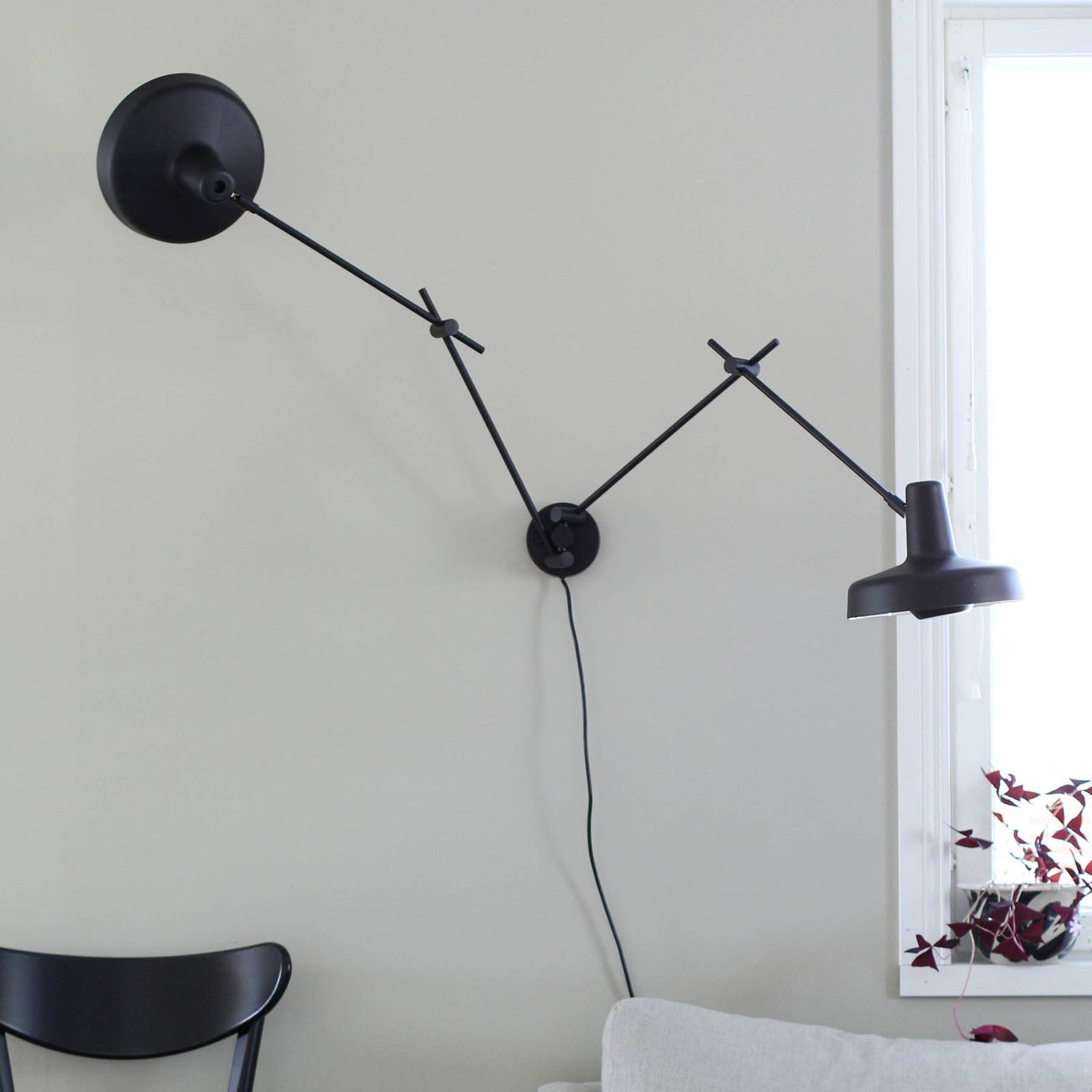 Grupa arigato fali lámpa 2-lámpás 70cm fekete