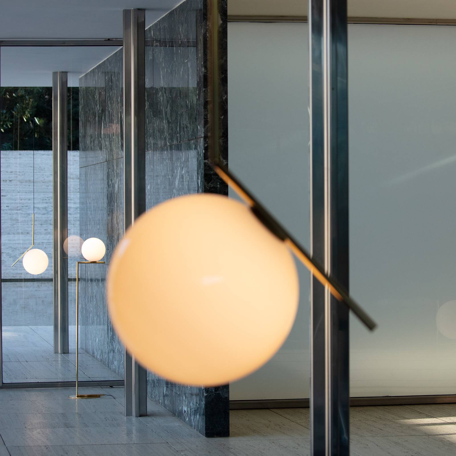 Lampa wisząca FLOS IC S2 10th Anniversary, pozłacana 24-karatowym złotem