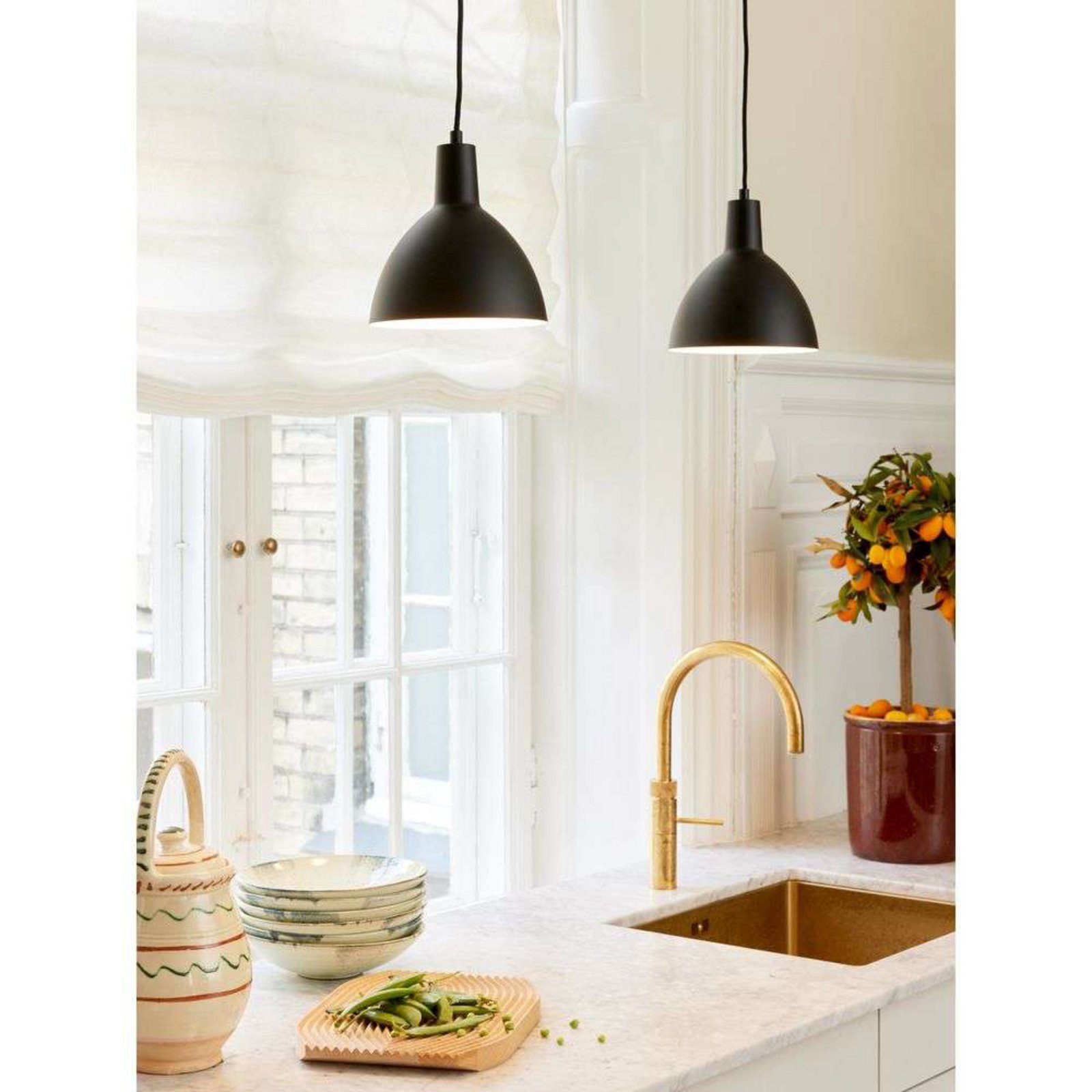 Metropole Taklampa Ø25 Black - Halo Design