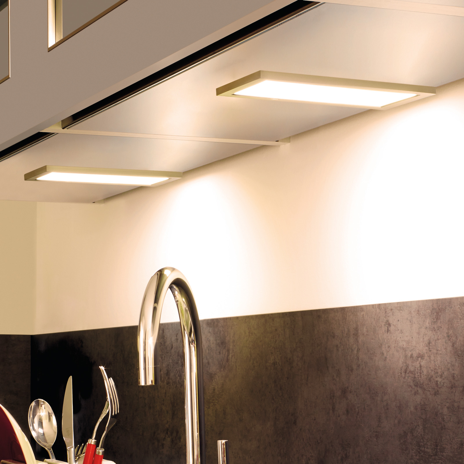 Dynamic LED Sky under-cabinet lamp, set of 3 black
