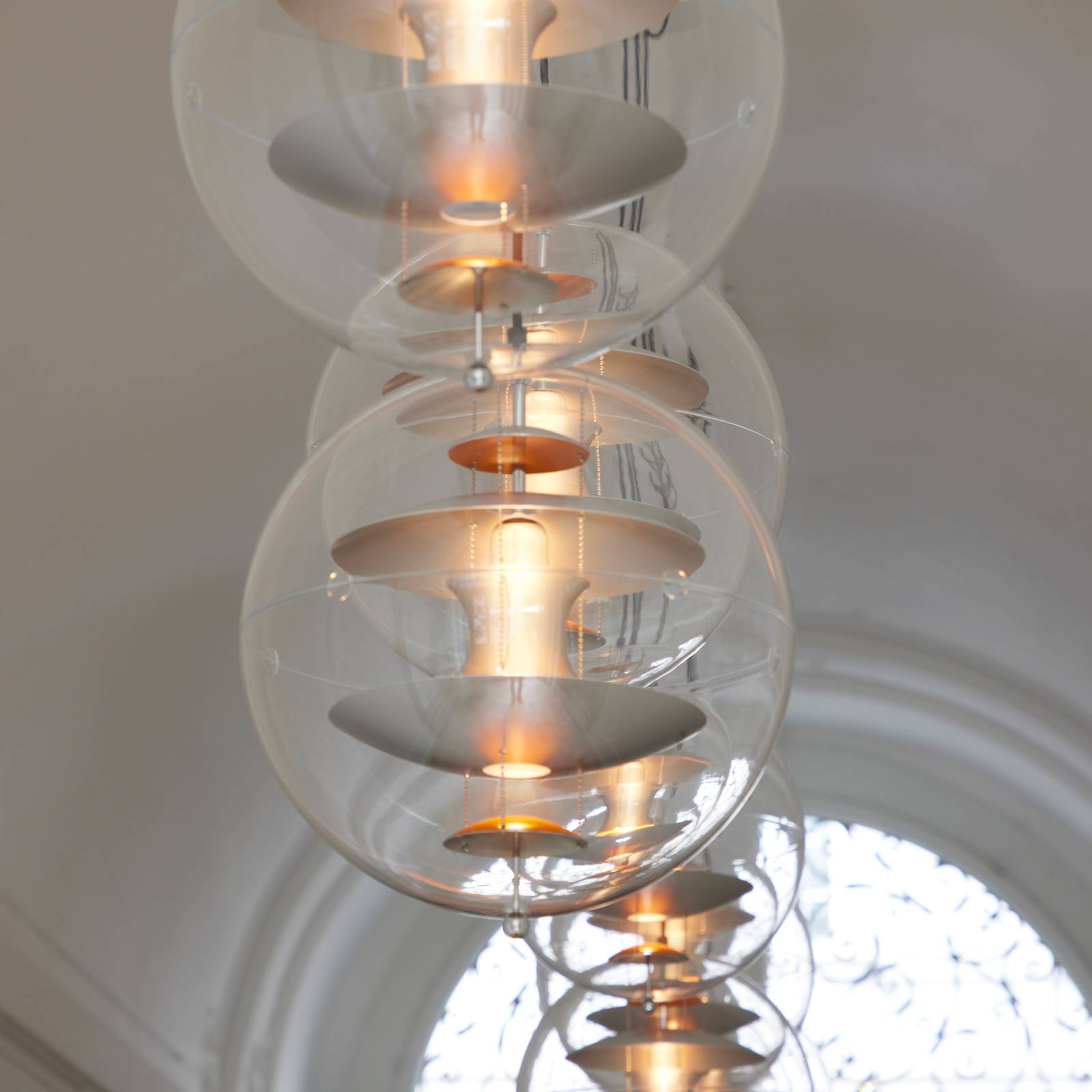VERPAN VP Globe függő lámpa, csiszolt alu, 40 cm