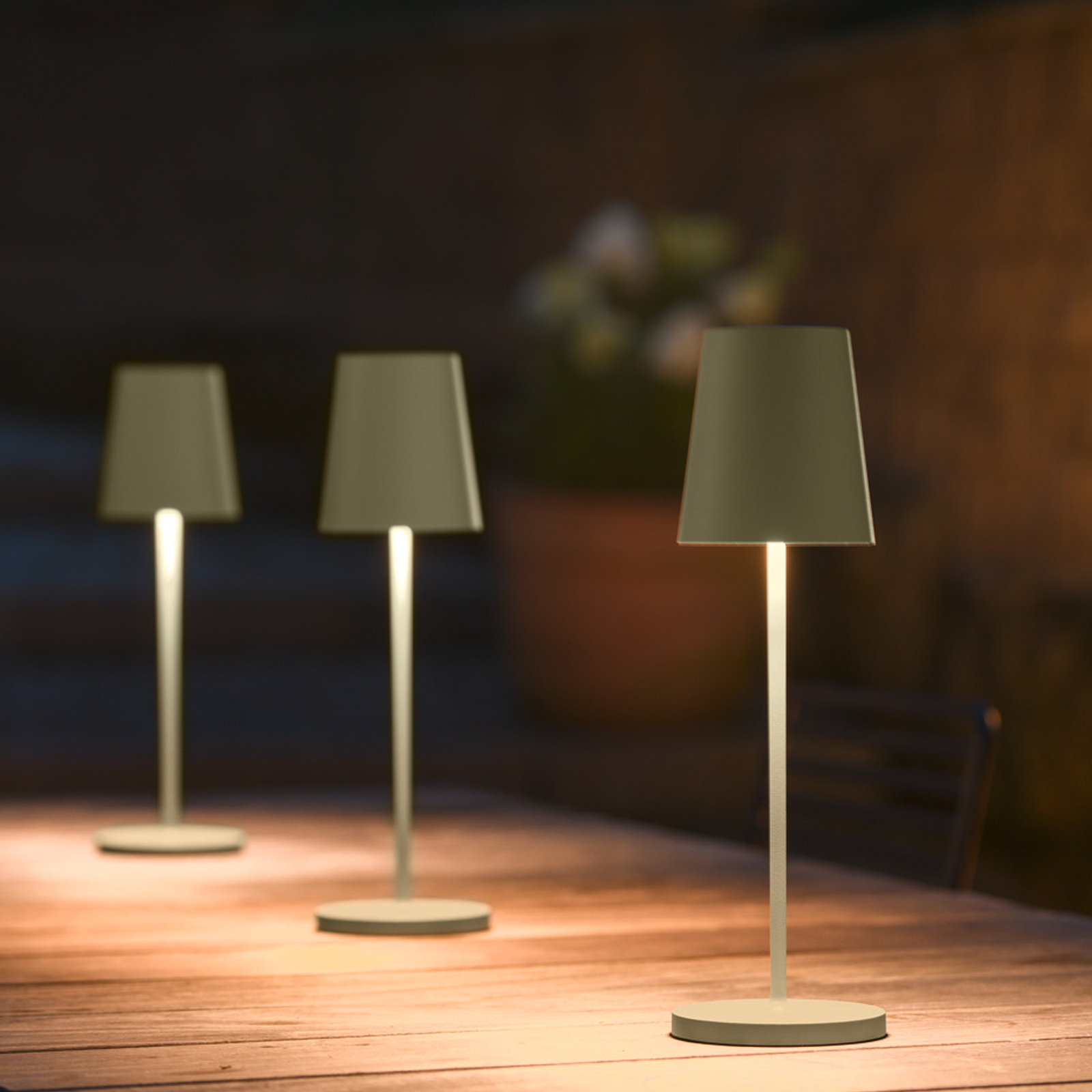 Vinolina Two Portable Table Lamp 3-step IP65 Green - SLV