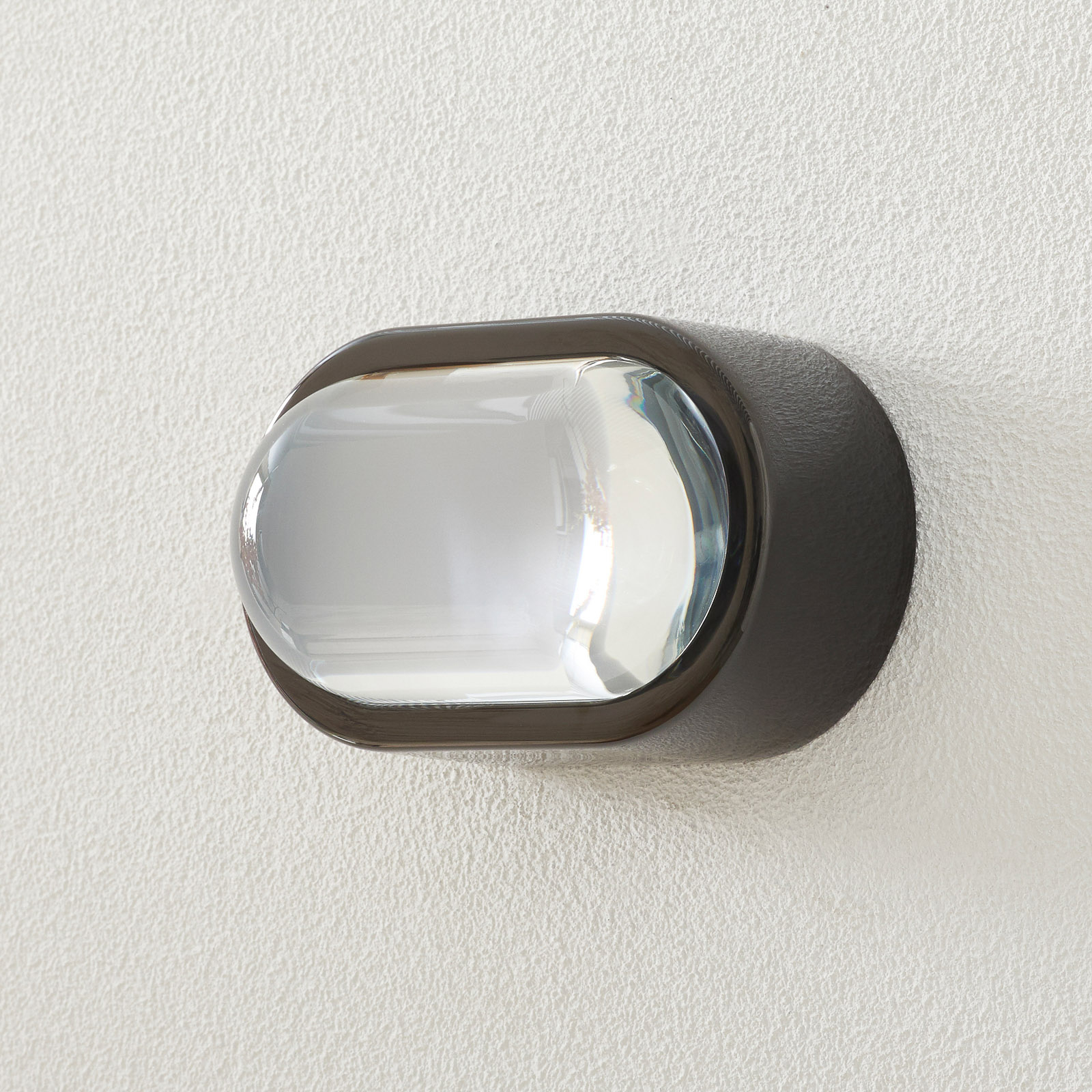 Tom Dixon Spot Surface LED wall lamp oval black, for Bathroom, steel, K9 glass, 5.5 W, energy efficiency: A+, W: 11 cm, H: 17 cm