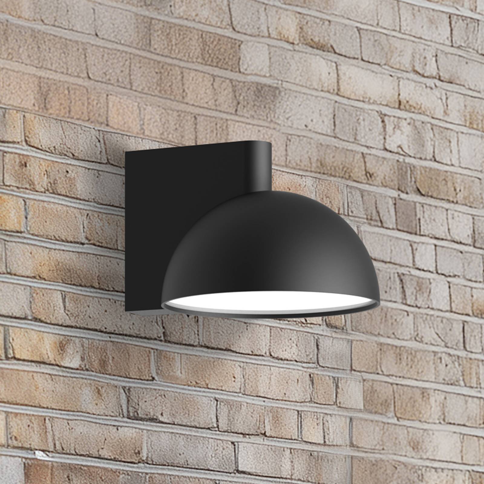 Lucande LED-Außenwandlampe KIRI, Metall, schwarz matt, IP44 günstig online kaufen