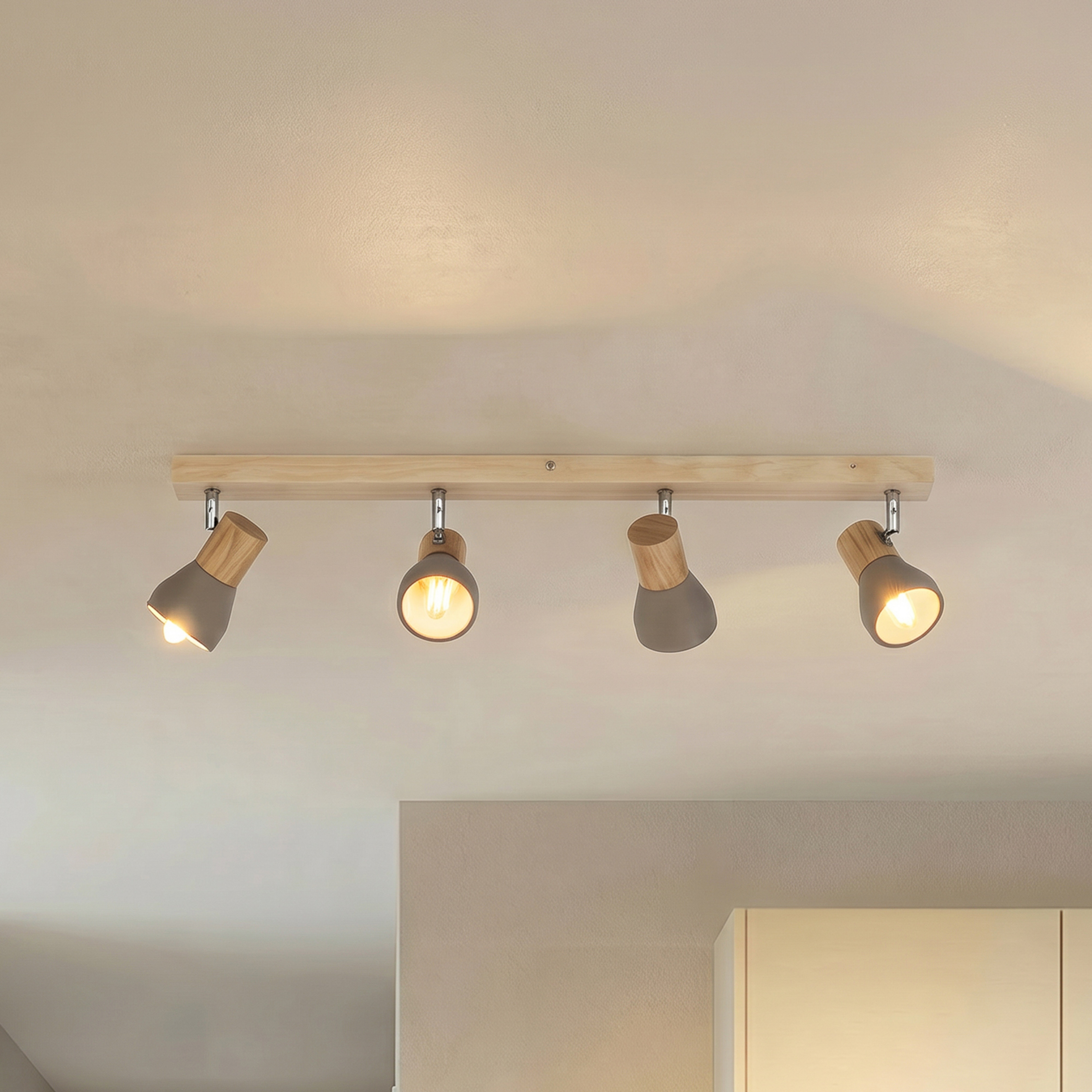 Filiz 4 Candeeiro de Tecto Concrete/Wood - Lindby