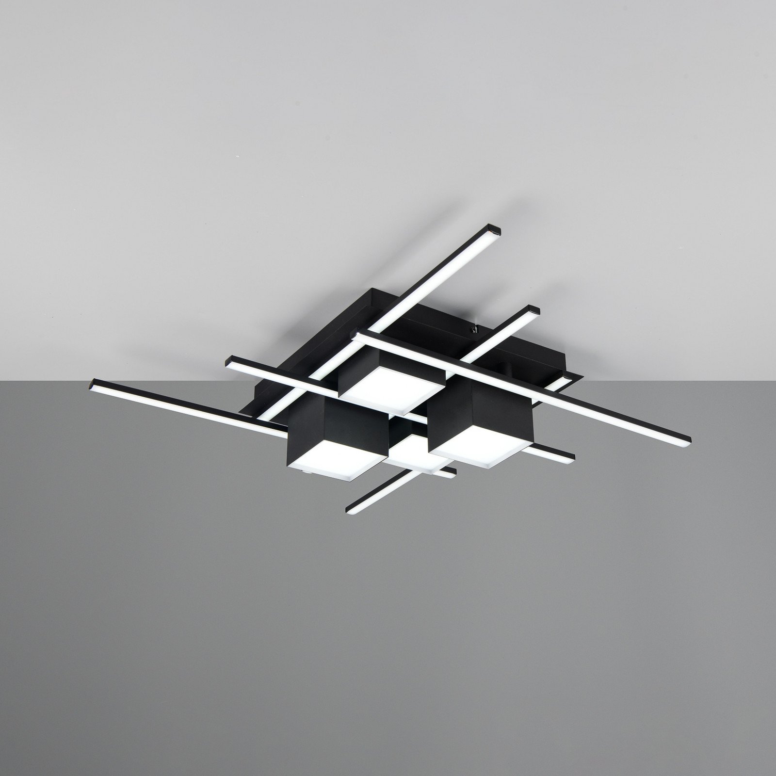 Trio Lighting Plafonieră LED Roger negru mat metal CCT telecomandă. - Camera de zi / sufragerie - Modern