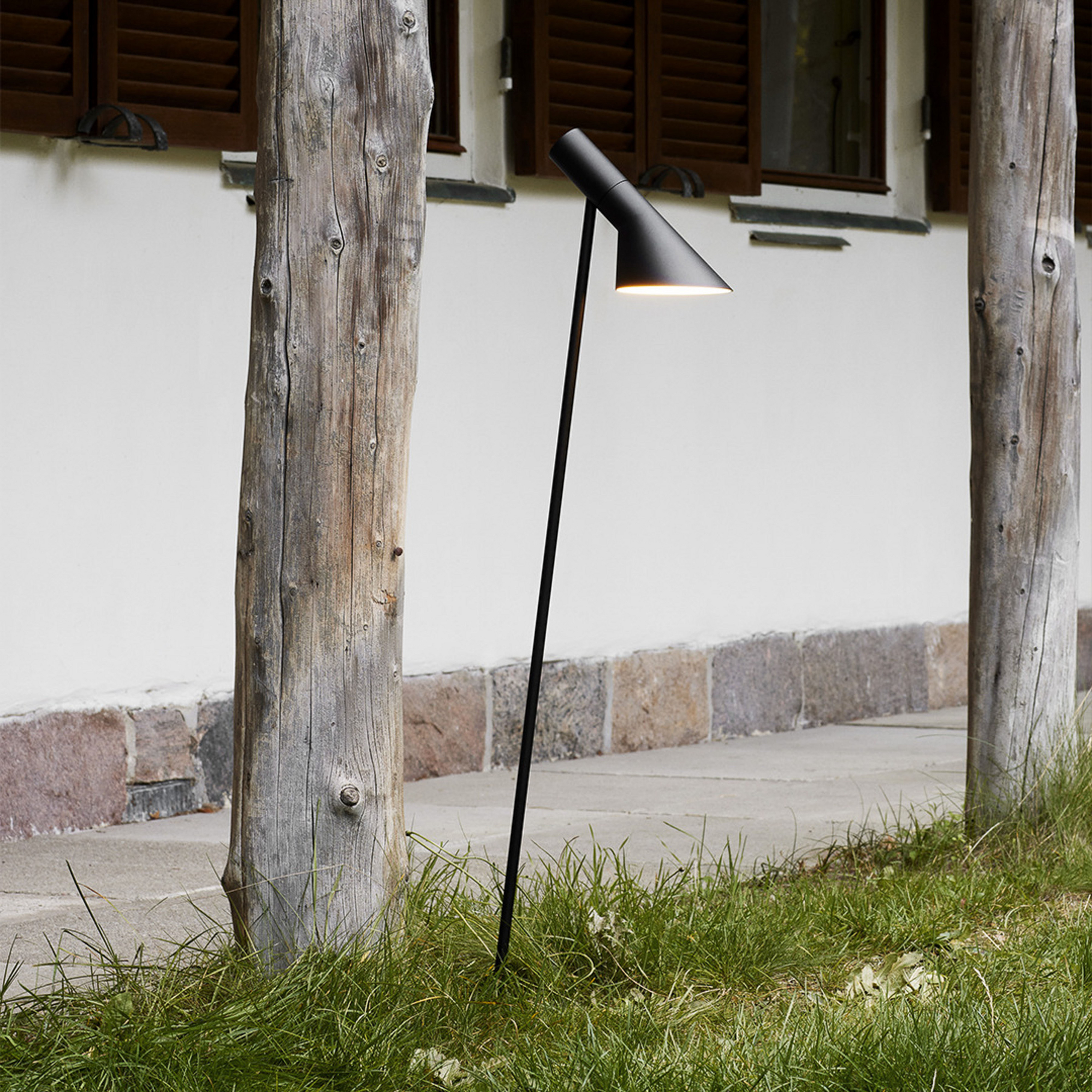 Louis Poulsen AJ Garden hauteur 95 cm terre 830