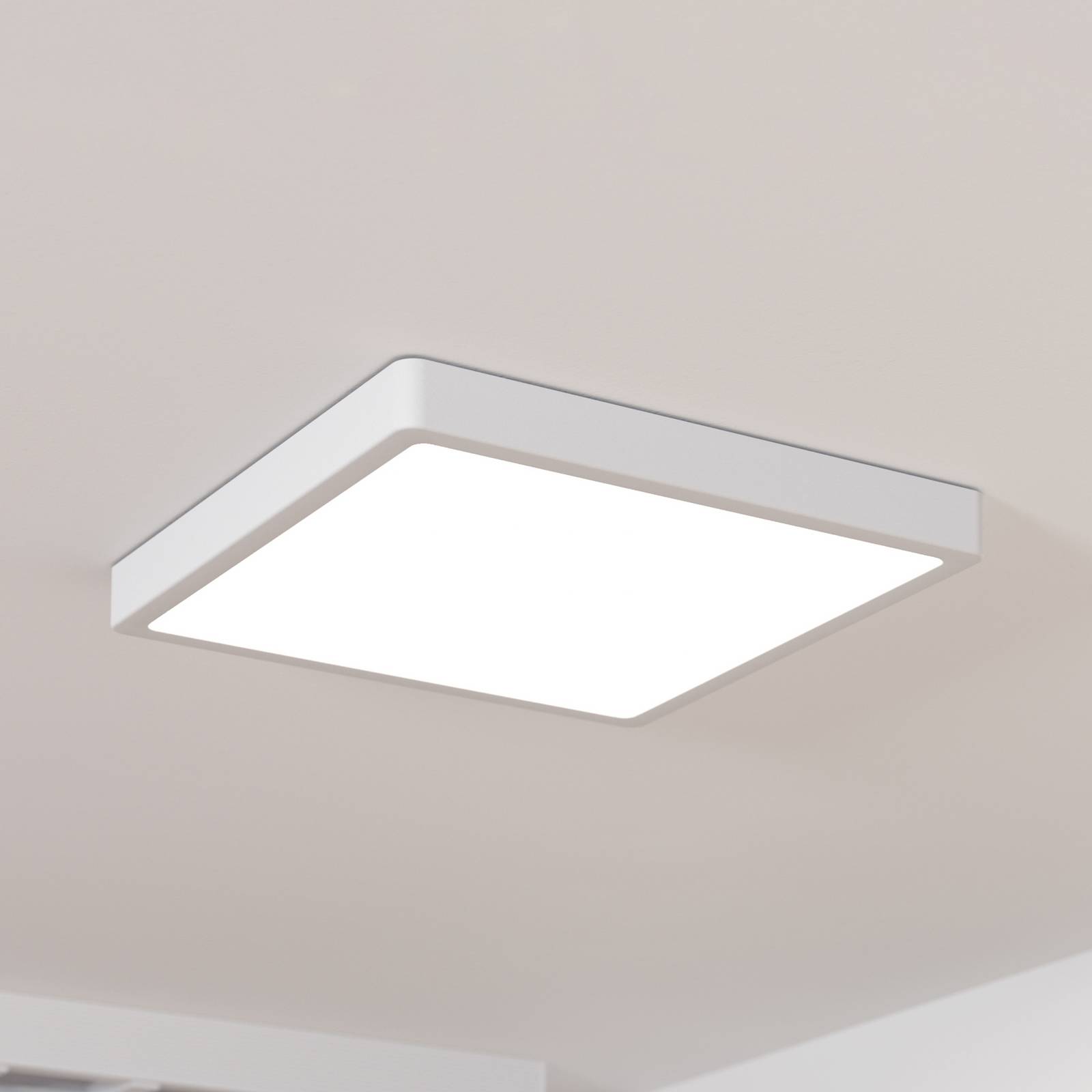 EGLO Panneau LED apparent Fueva 5 IP20 830 blanc 28,5x28,5cm