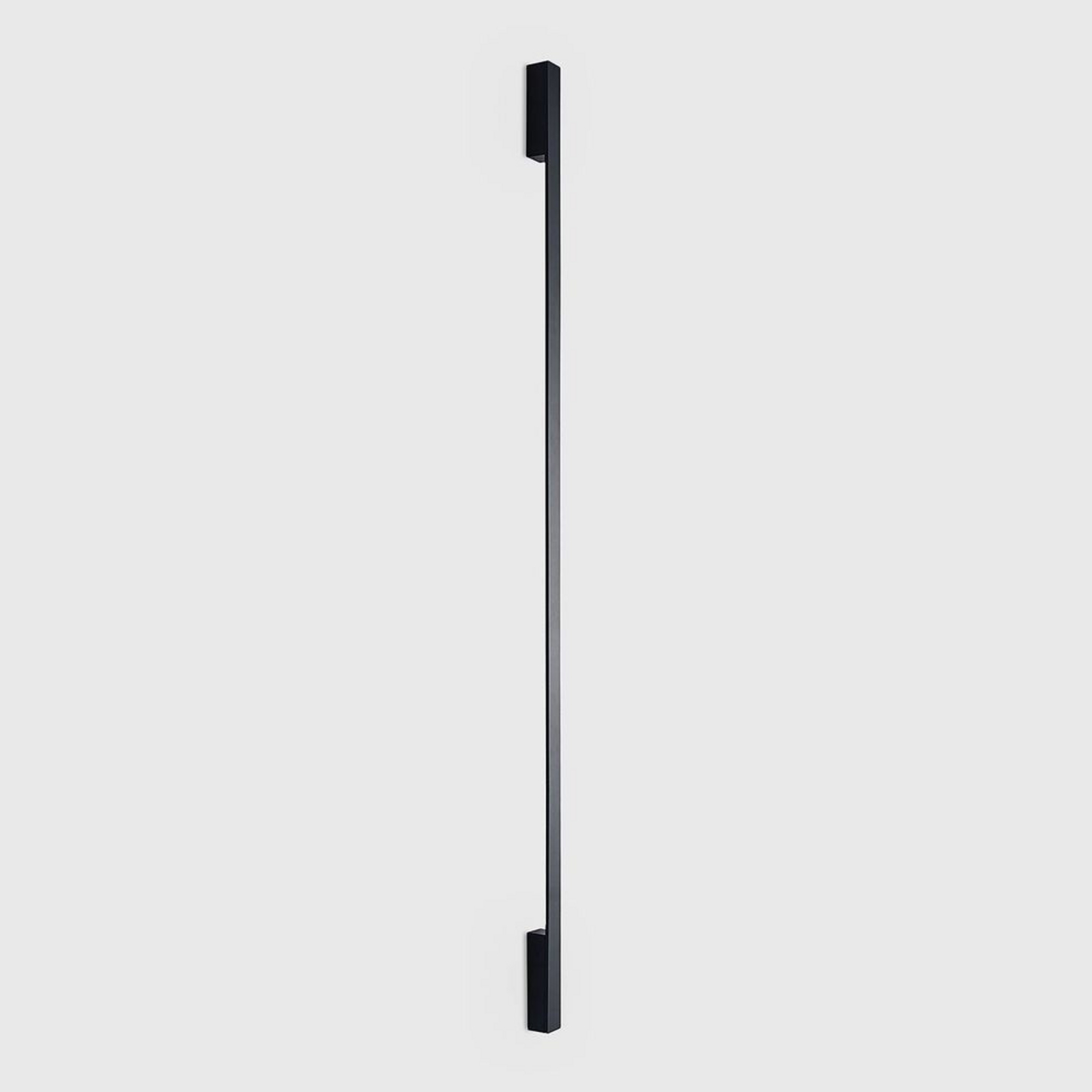 Ivano Wall Lamp H170 Black - Arcchio