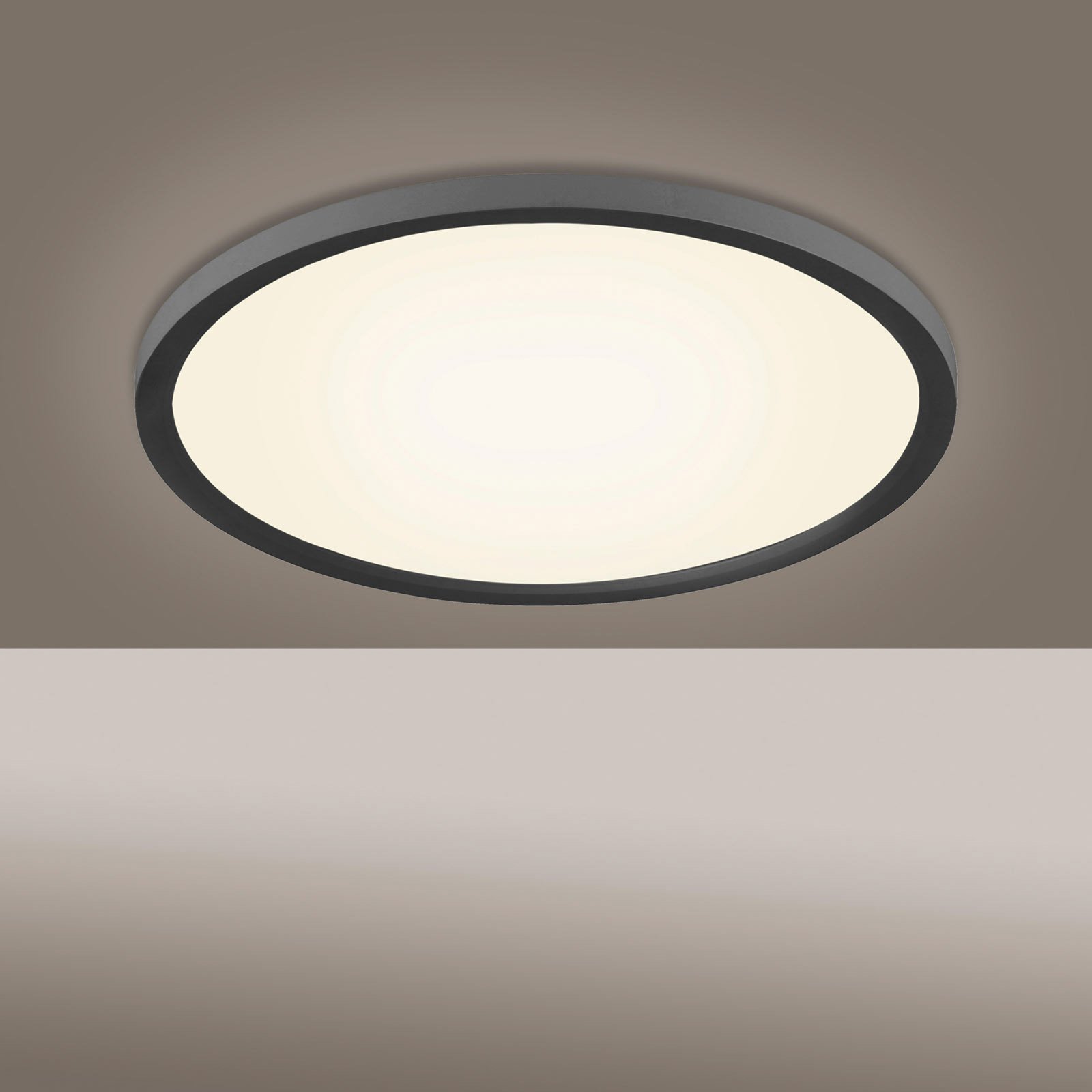 Flat LED ceiling light, CCT, Ø 40 cm, black