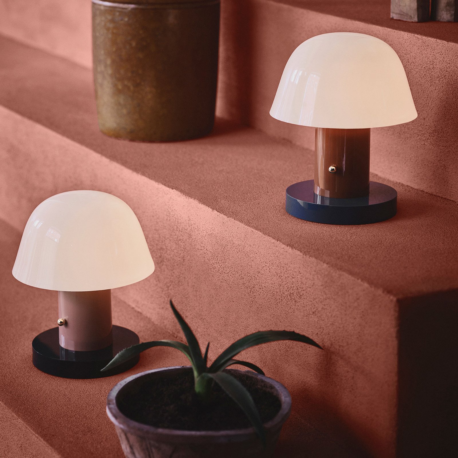 Setago JH27 kannettava pöytävalaisin Rust/Thunder - &Tradition