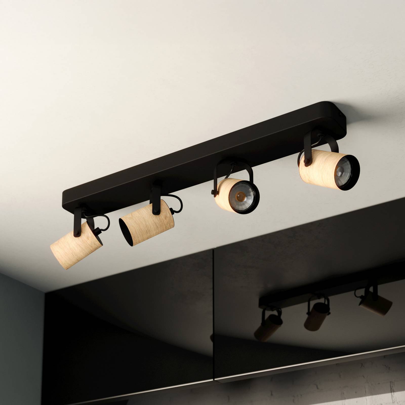 Deckenspot Cayuca, schwarz/holzdekor, vierflammig günstig online kaufen