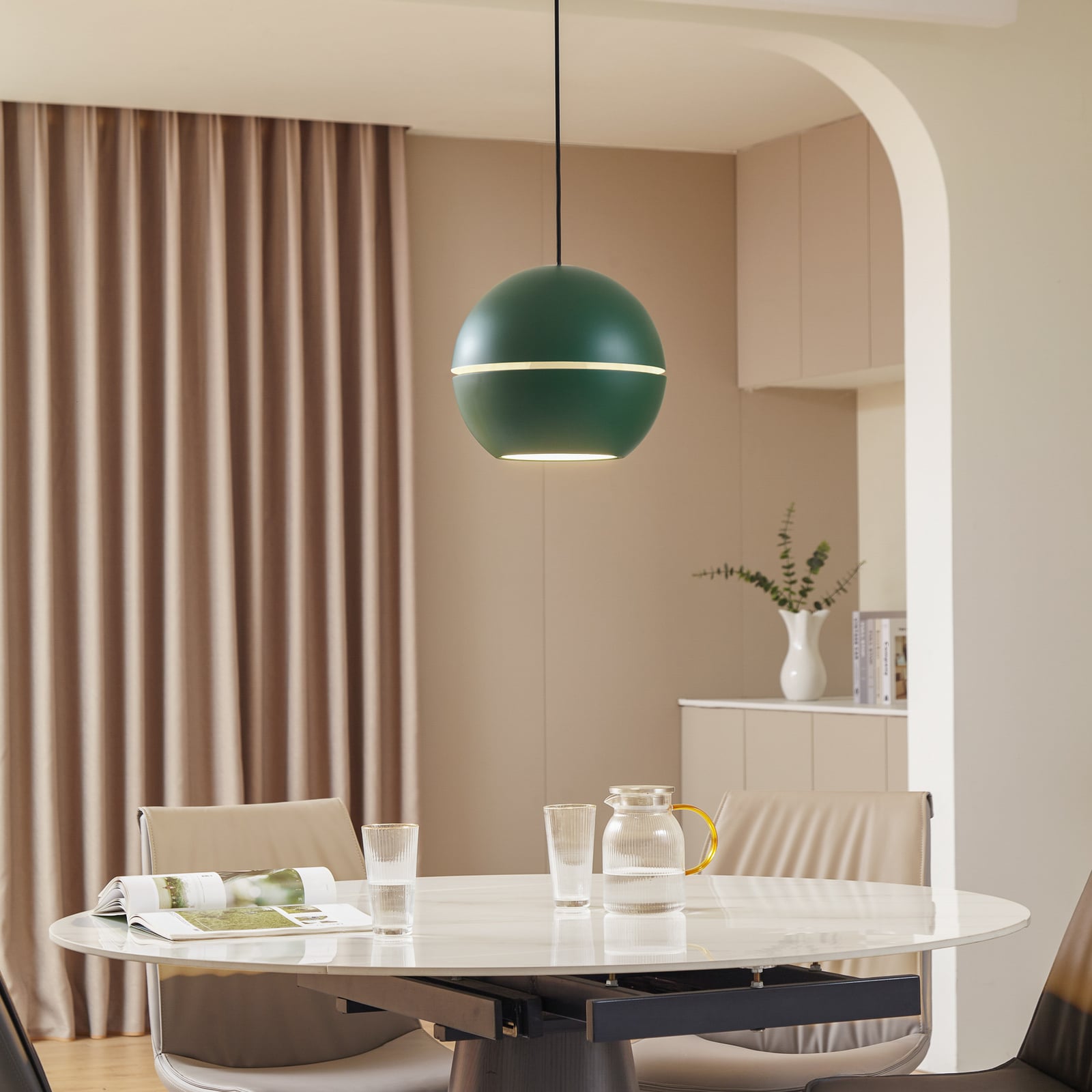 Lush Hängeleuchte, grün, Ø 30 cm, Aluminium, E27- NOLA