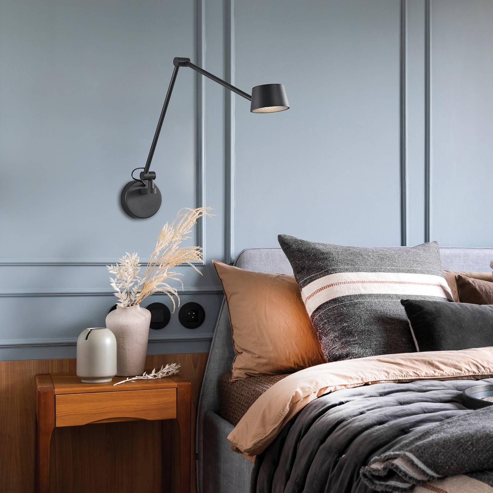 LED-Wandleuchte Savina, schwarz, Ausladung 92 cm, Metall günstig online kaufen