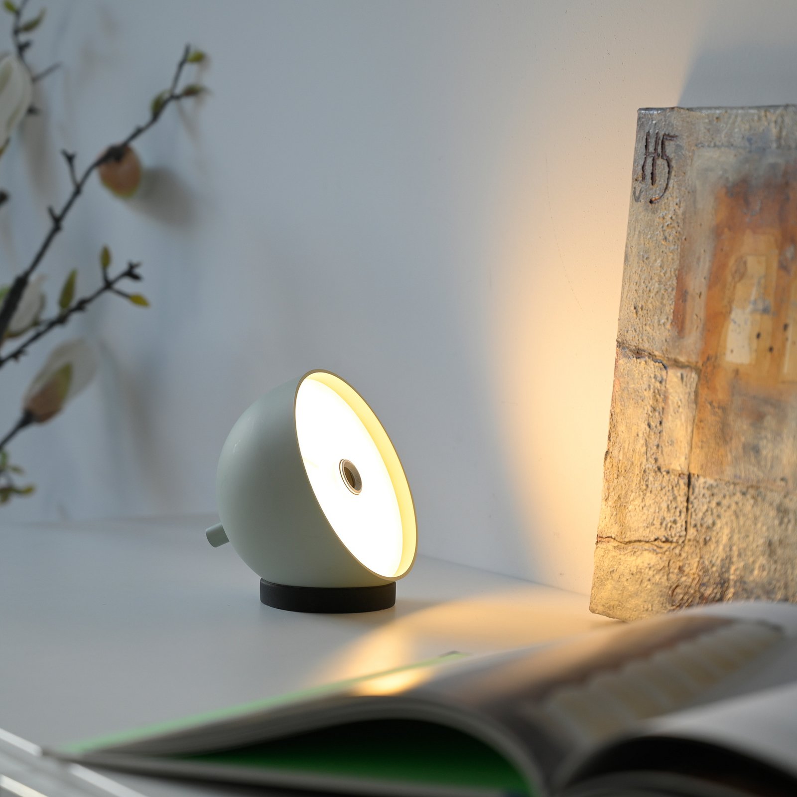 SCHÖNER WOHNEN lampe à poser LED rechargeable Bellies, réveil printanier SCHÖNER WOHNEN lampe à poser LED rechargeable Bellies, réveil printanier