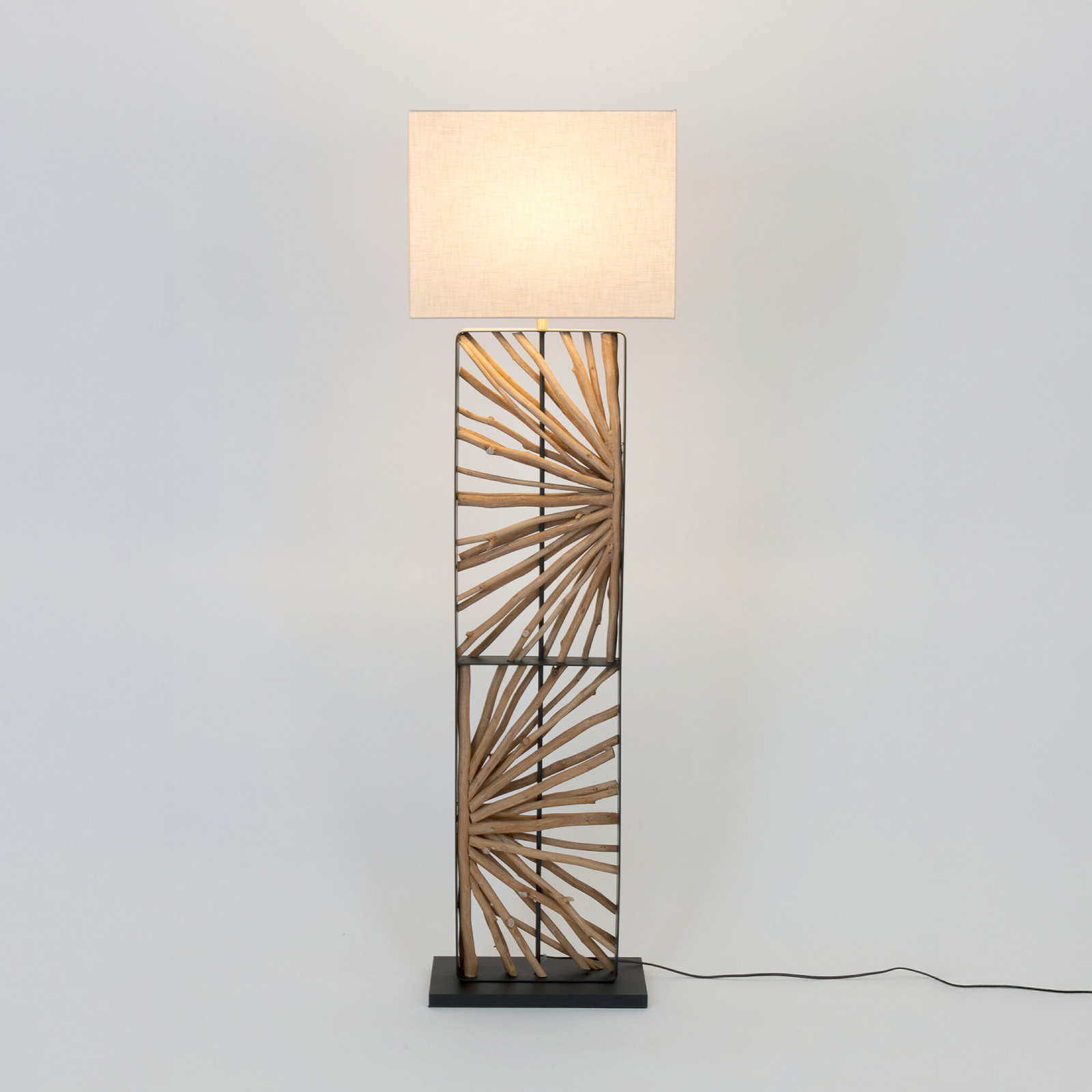 MONTE ISOLA -maavalaisin, luonnonväri/beige, korkeus 160 cm, puu/tekstiili