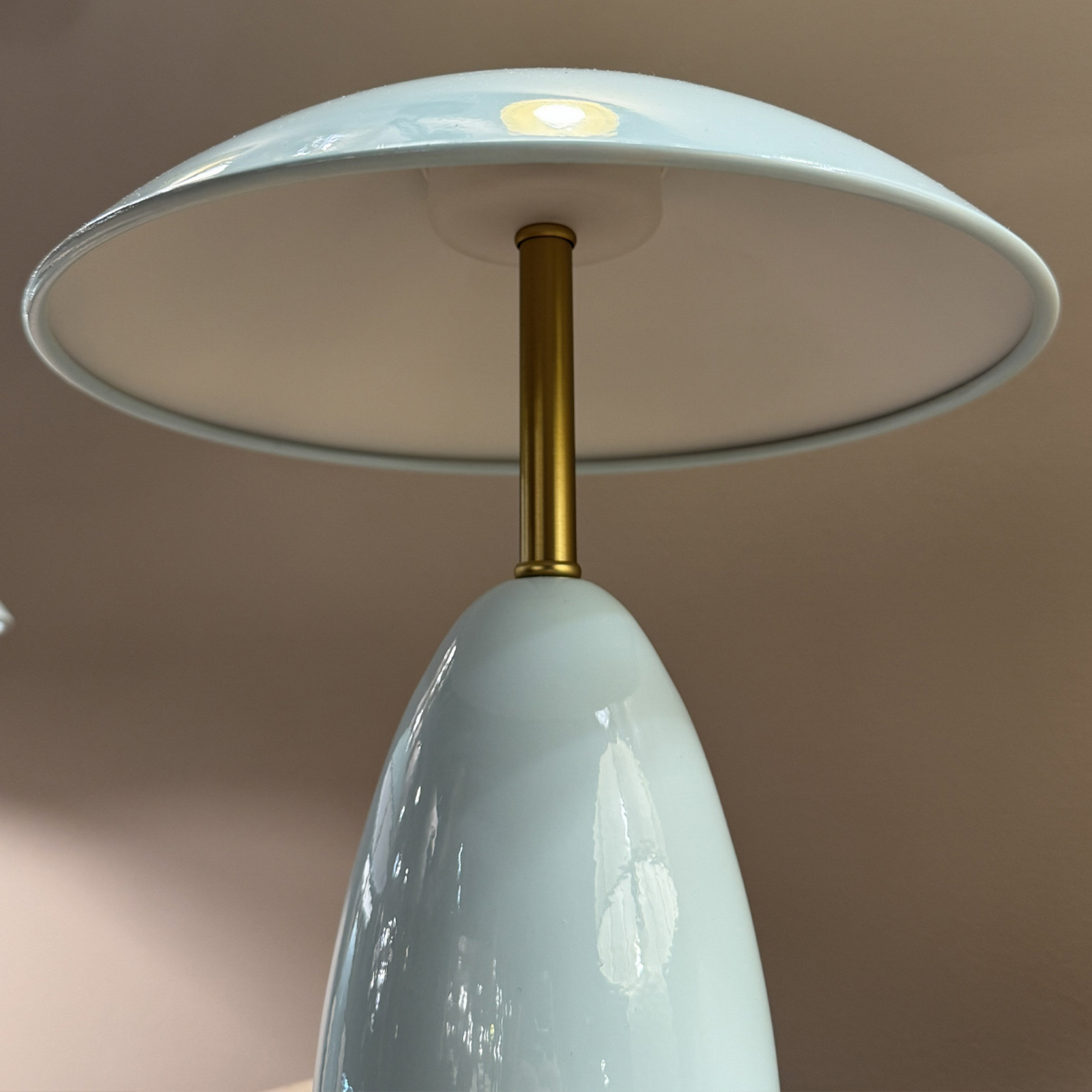 LED-bordslampa med batteridrift, Poppy, ljusblå, höjd 27 cm, metall, dimbar LED-bordslampa med batteridrift, Poppy, ljusblå, höjd 27 cm, metall, dimbar