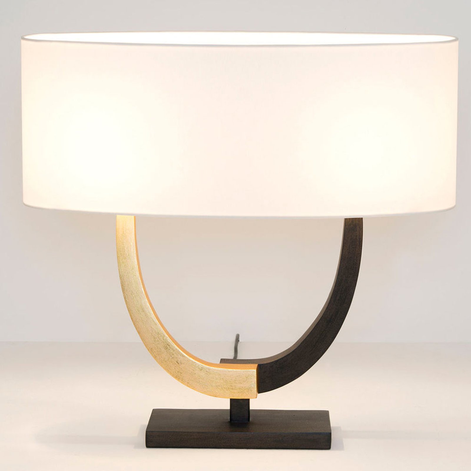 Cattedrale table lamp with oval lampshade