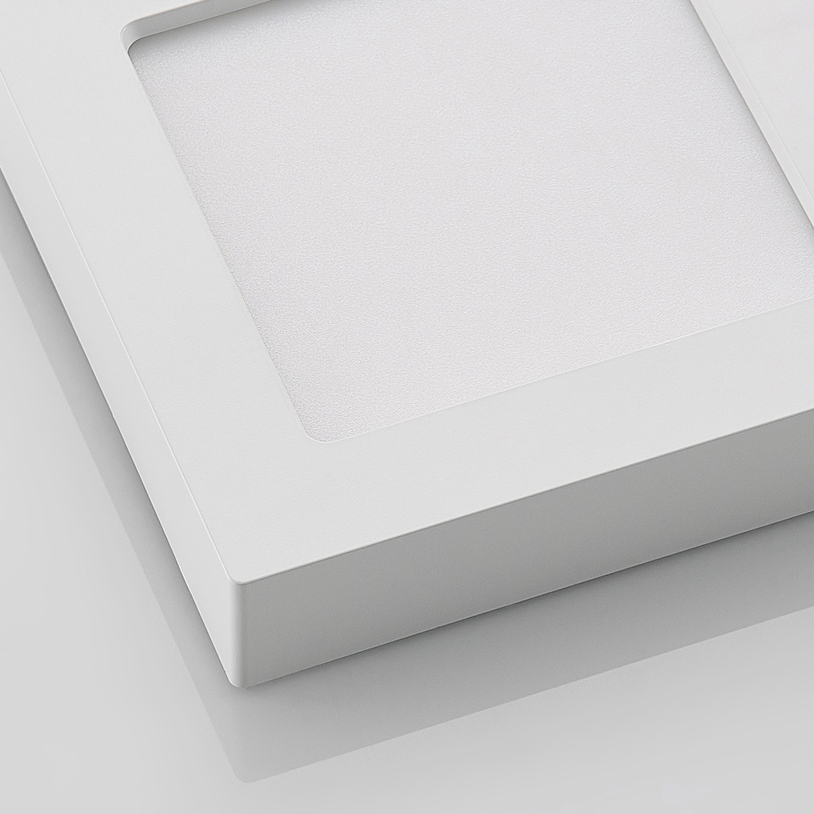 Prios Alette plafoniera LED, bianco, 17,2 cm