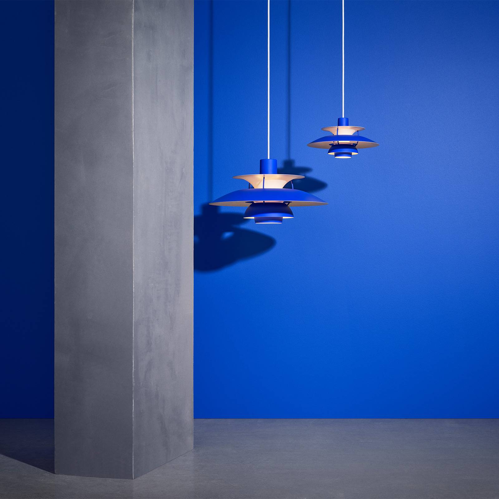 Louis Poulsen PH 5 Mini lampa wisząca niebieska