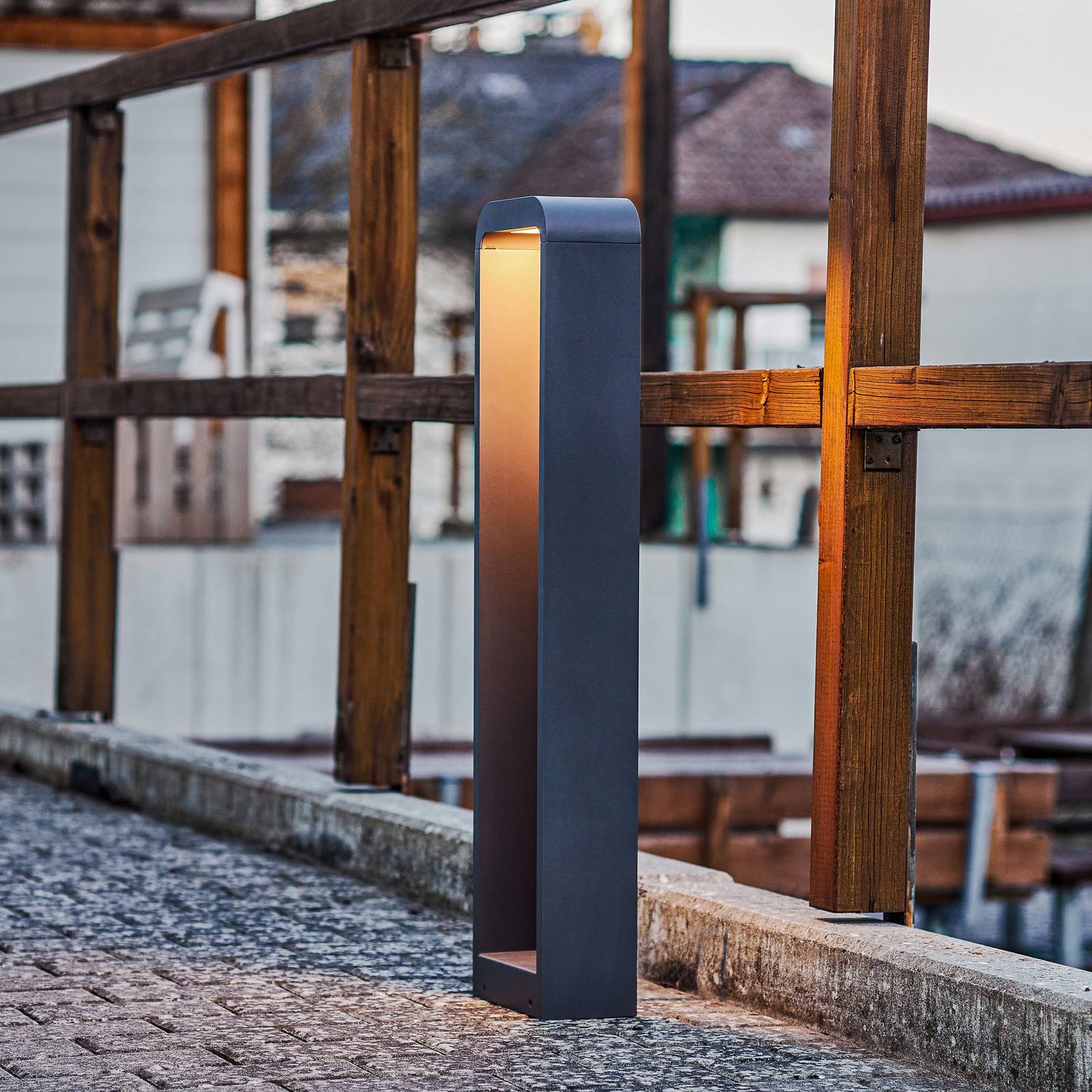 Lindby emima led ösvény lámpa alumínium 80 cm