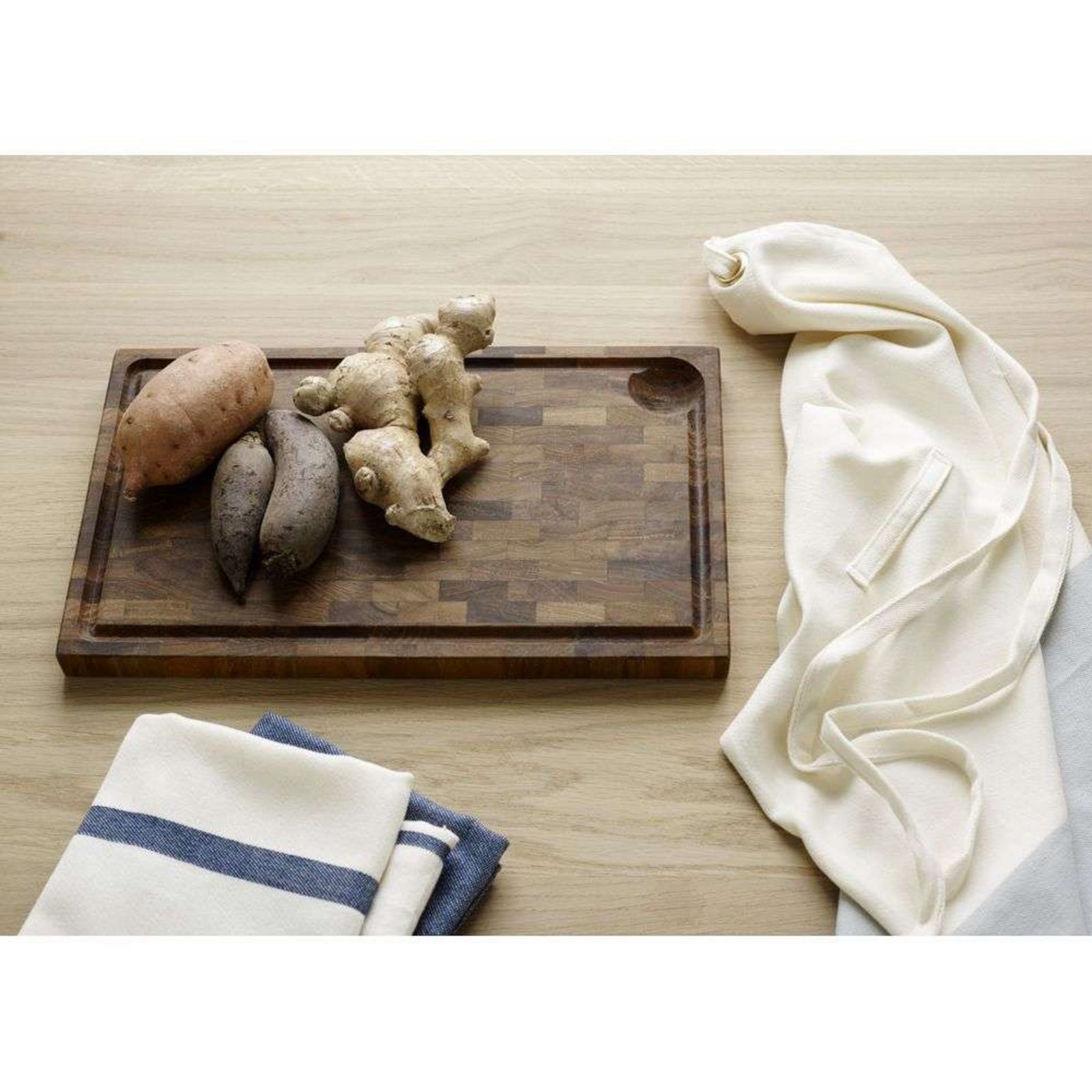 Dania Cutting Board 40x24 - Skagerak by Fritz Hansen