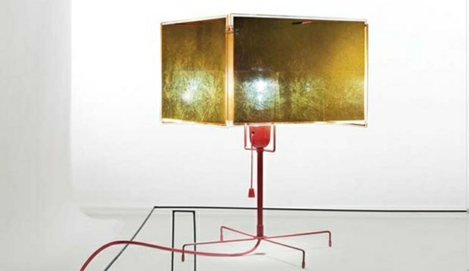 24 Karat Blau T. Tischleuchte Ingo Maurer - Wohnzimmer - Metall