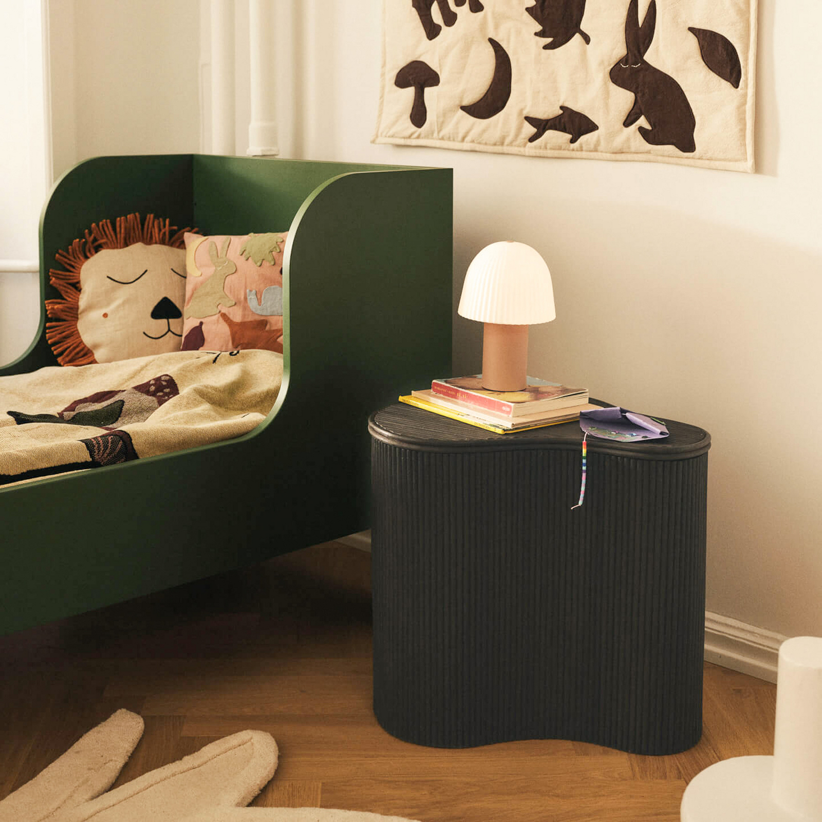 Isola Beistelltisch, dunkelbraun, 46 cm Rattan - ferm LIVING Isola Beistelltisch, dunkelbraun, 46 cm Rattan - ferm LIVING