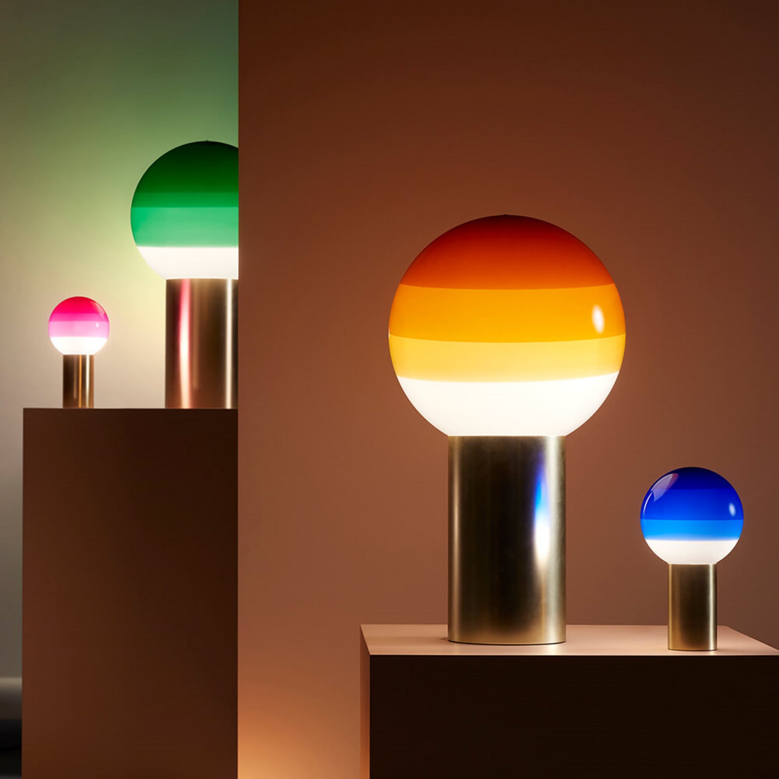 Dipping Light Bordlampe M Grøn MARSET - Stue - Glas