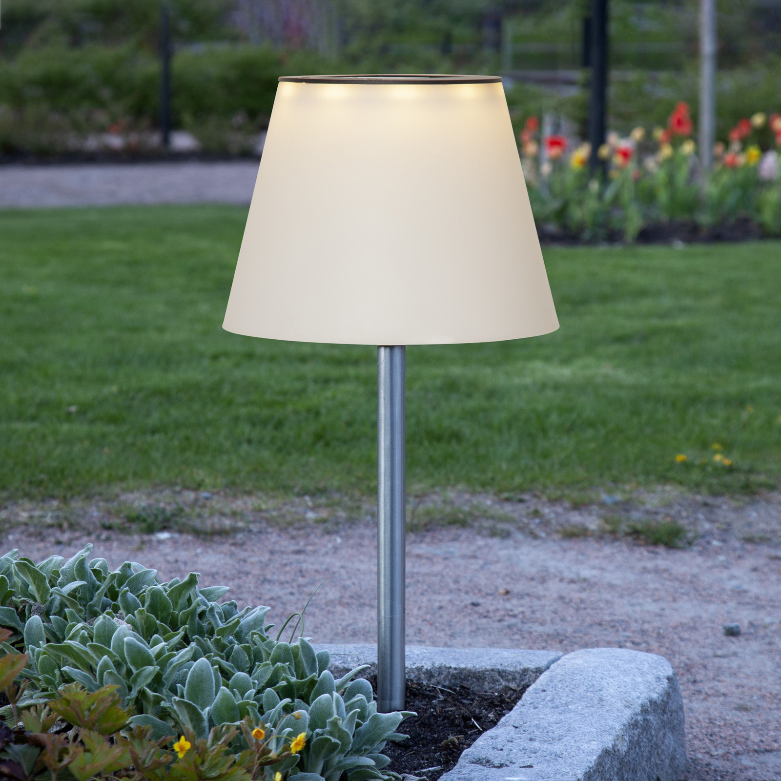 Solini LED solar ground spike light, branco/prata, altura 90 cm