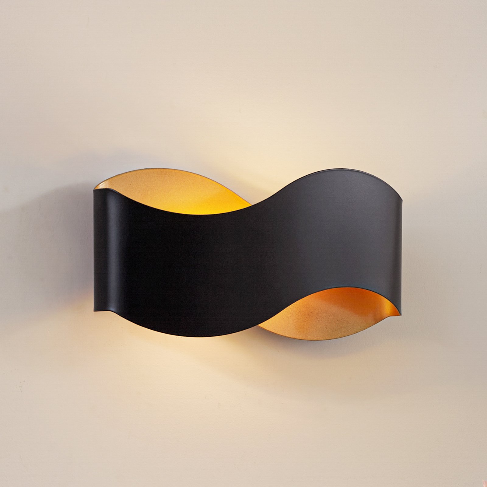 Dailin zidna lampa, crna/zlatna, 30 cm, metalna - Lindby