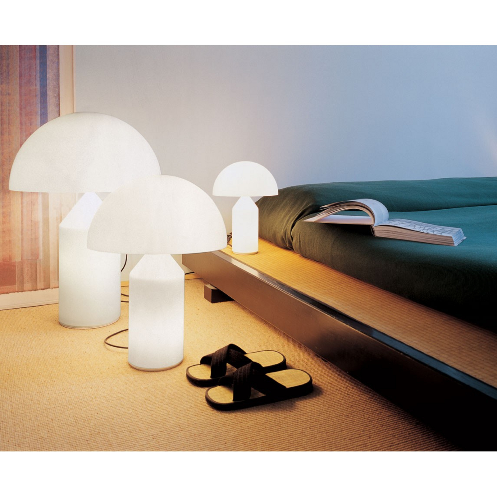 Atollo 236 Stolna lampa Small Opal - Oluce