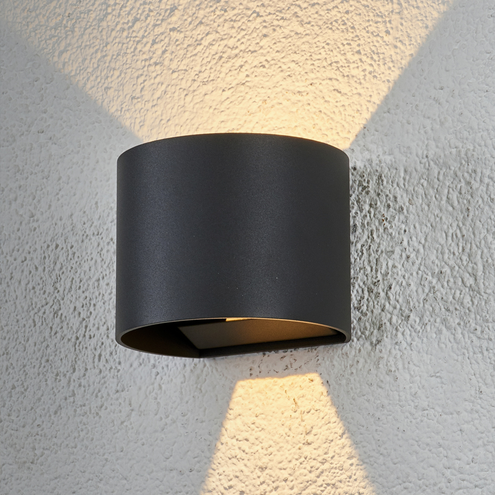 Lindby Semi-circular Ella LED outdoor wall light, cast aluminium, glass, 2.1 W, energy efficiency: A+, W: 13.9 cm, H: 10.8 cm