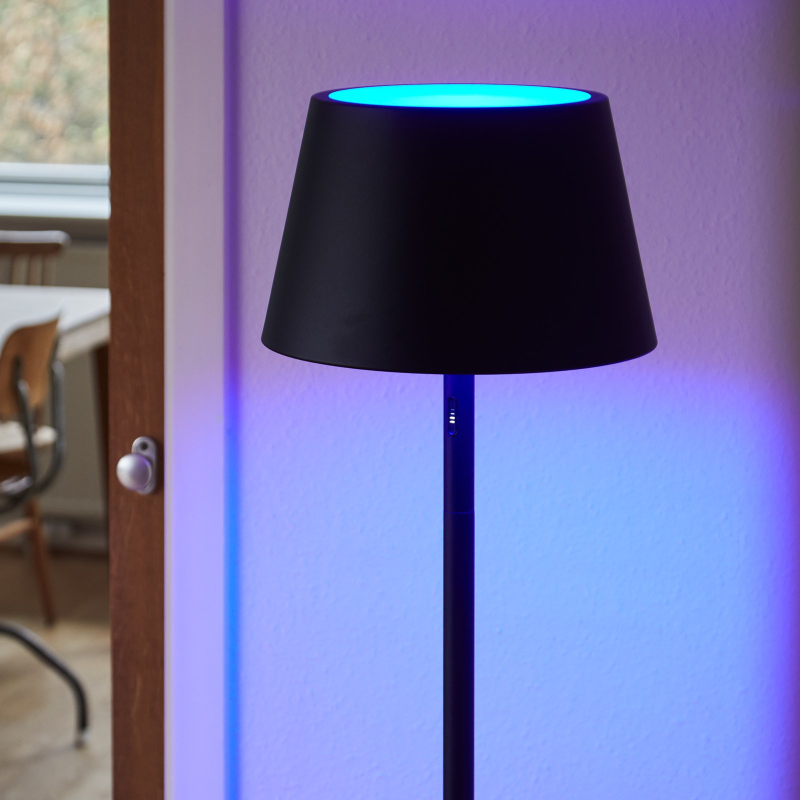 LOOM DESIGN LED podna lampa na baterije Modi, CCT, RGB, crna