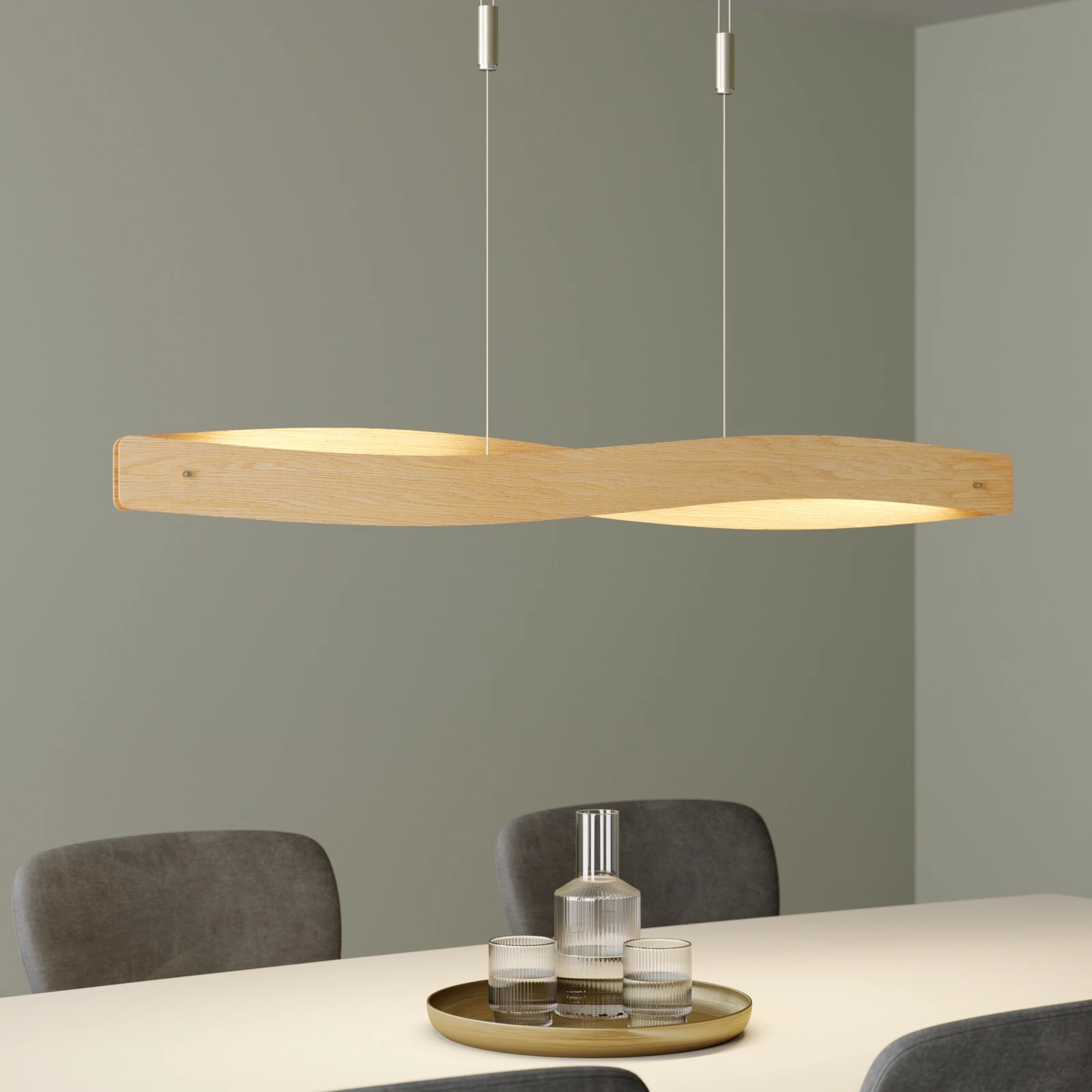 Lampadario a sospensione in barre di legno di quercia massello