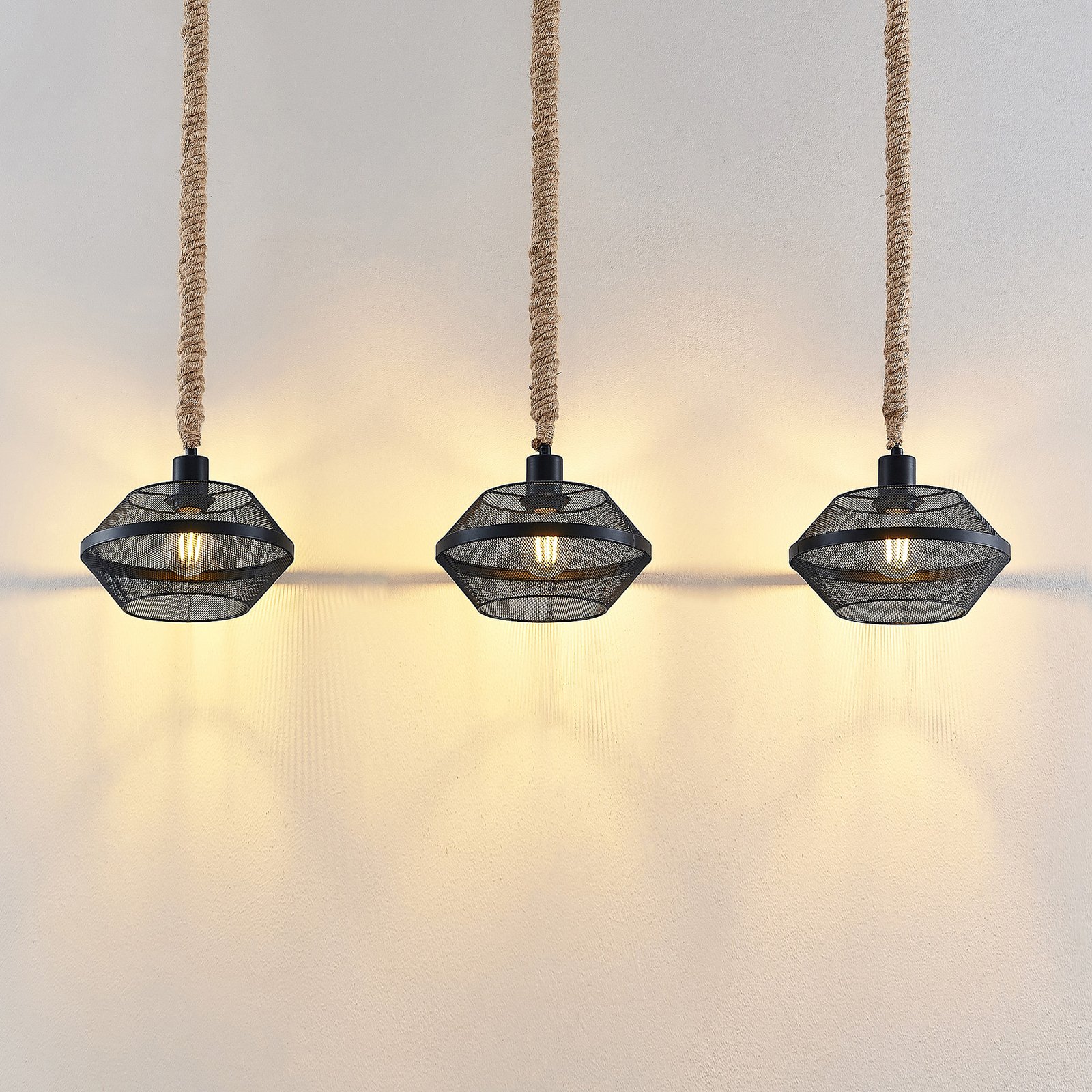 Lindby Rabia függő lámpa, három izzós, hosszúkás