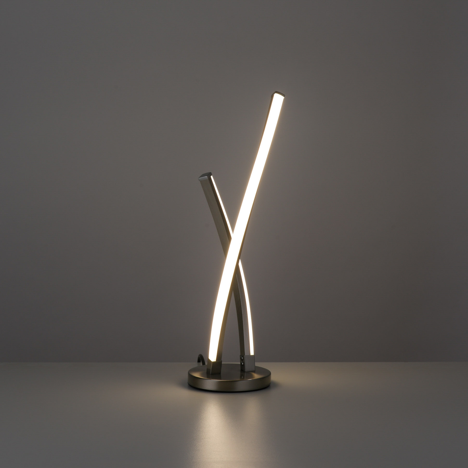 Lámpara de mesa LED LOLAsmart Swing