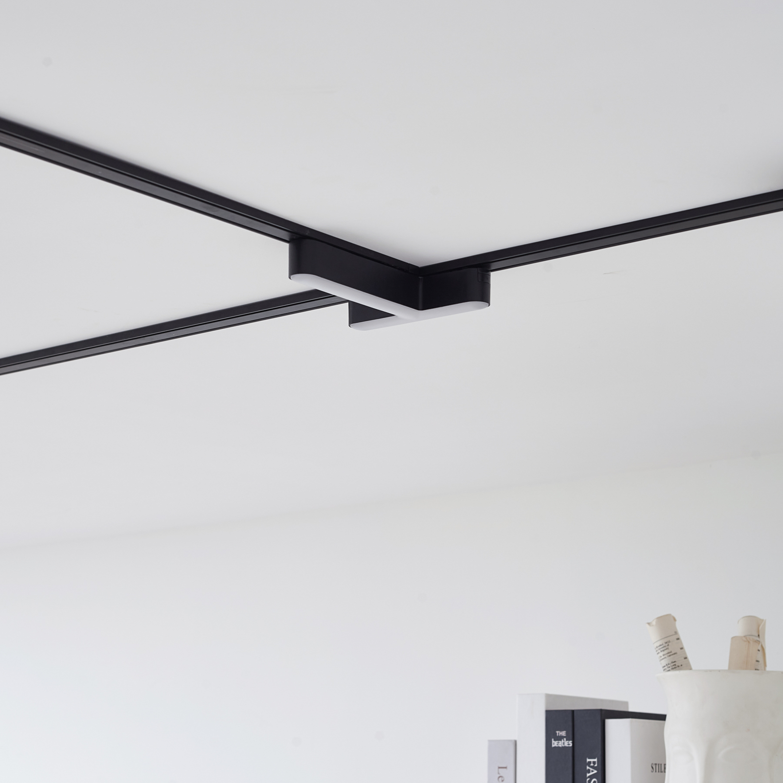 Lindby LED-Leiste 48 V Lumaro, schwarz, T-Form, Kunststoff