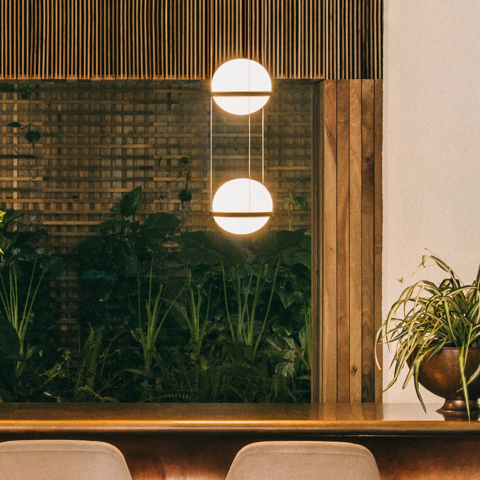 Palma 3726 LED-Hängelampe 2-flammig, graphit - Vibia Palma 3726 LED-Hängelampe 2-flammig, graphit - Vibia