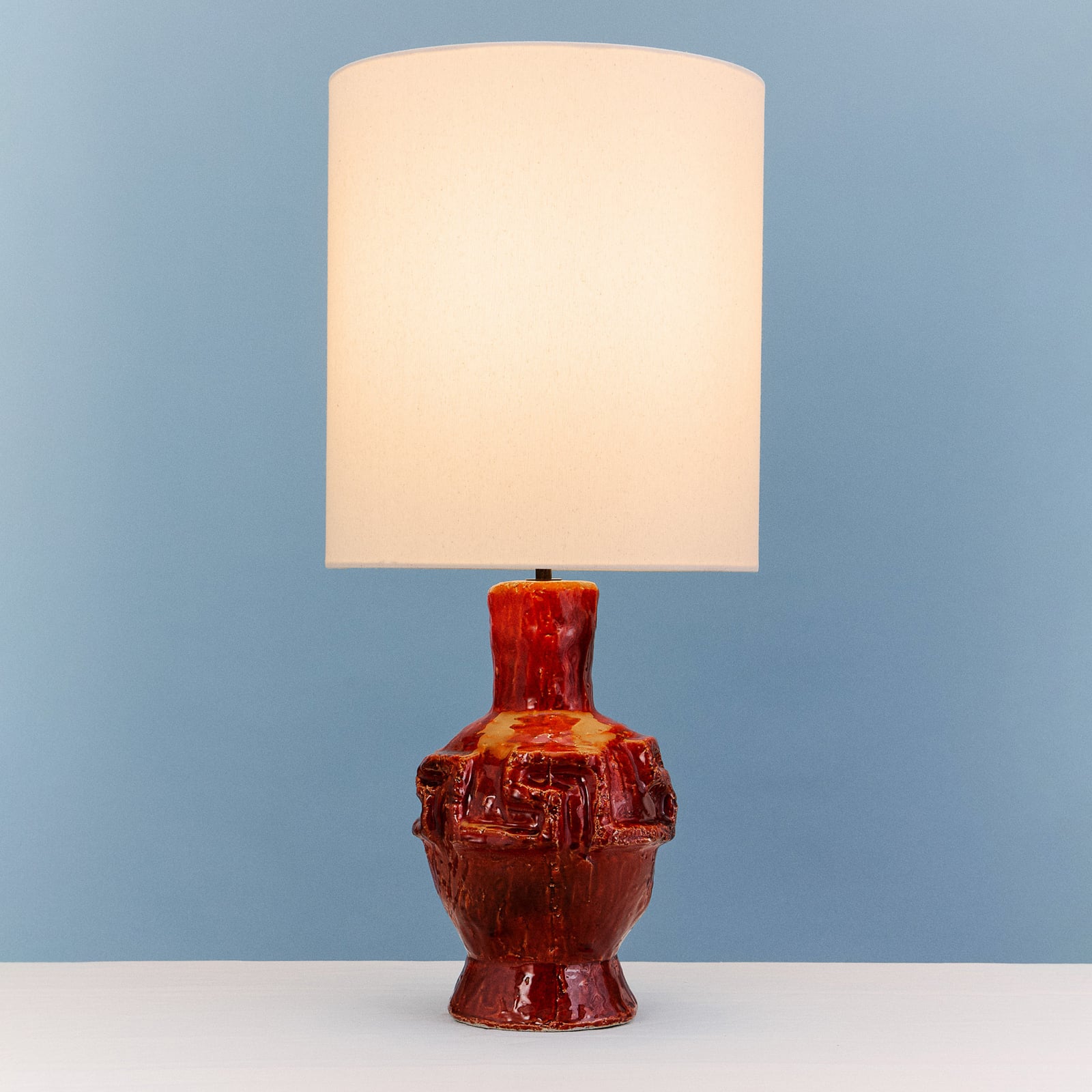 03 ORANGE LOOK AT ME bordlampe, keramik, orange, højde 77 cm – Serax 03 ORANGE LOOK AT ME bordlampe, keramik, orange, højde 77 cm – Serax